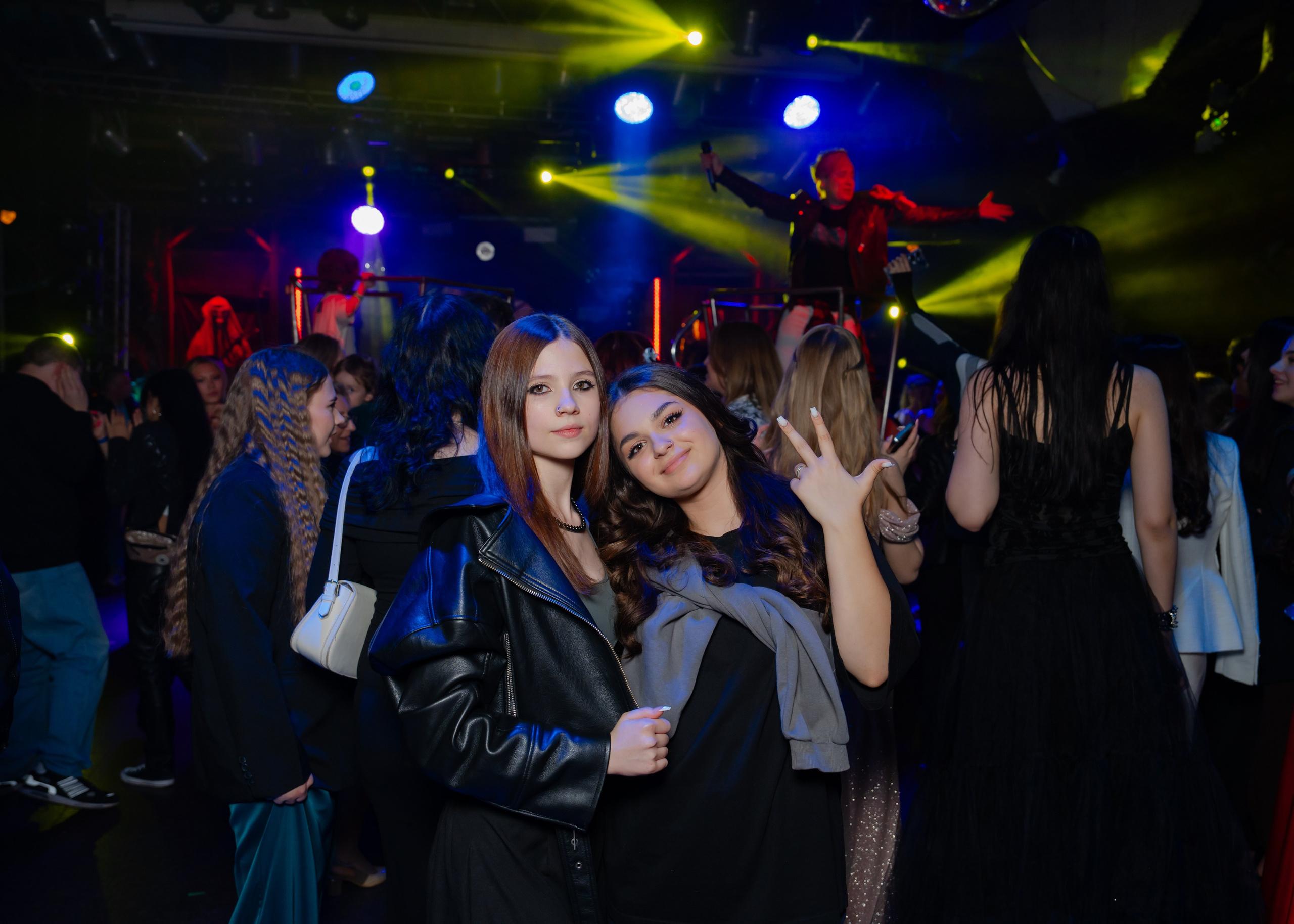 Выпускной Байк Центр «Ночные волки» 11 класс. Крамер Юлиана детский и семейный фотограф