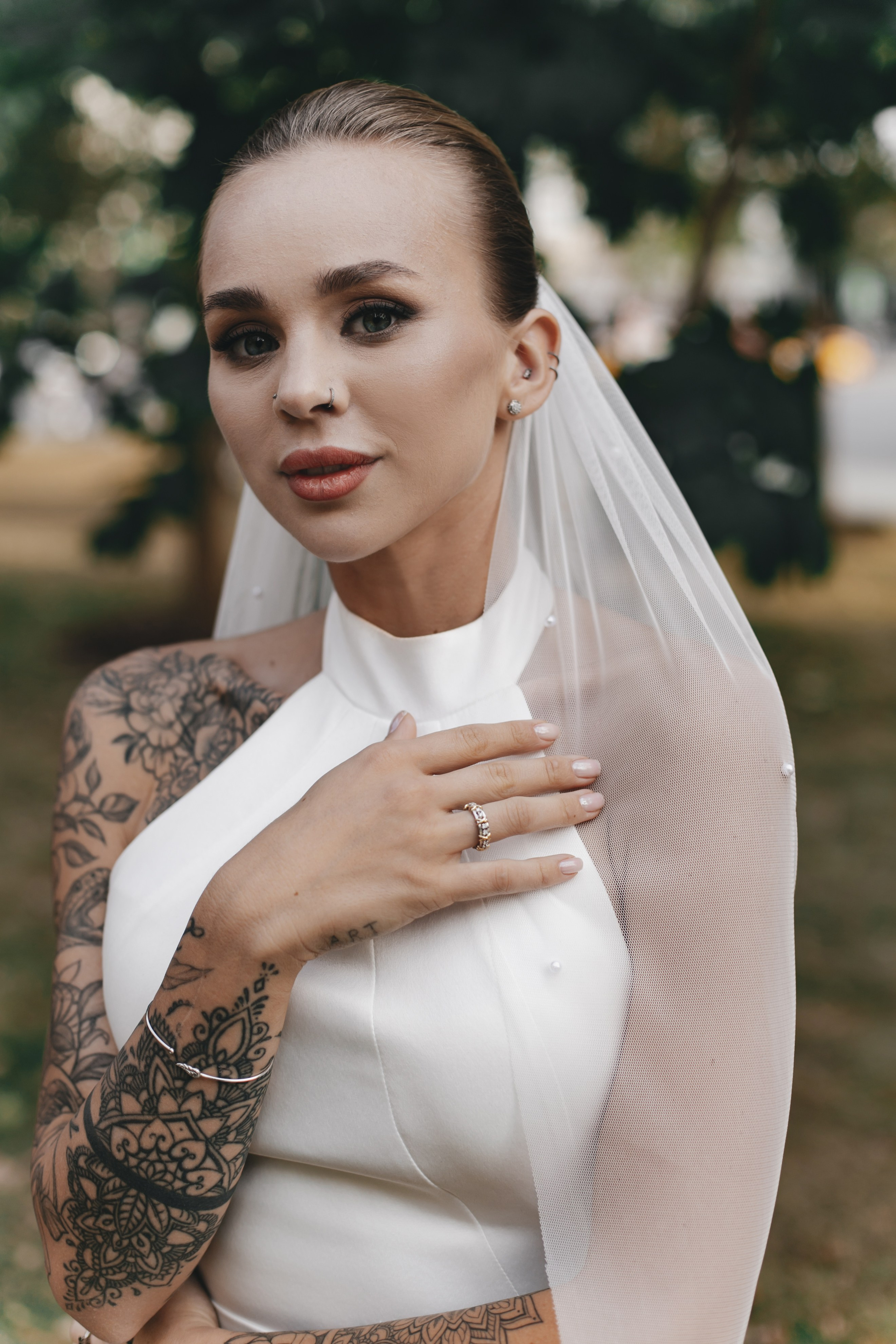 Свадебная съёмка Игорь и Василиса, регистрация гостиница Покровская, Таганский ЗАГС, прогулка ул. Таганская. Фотограф и свадебный фотограф в Москве