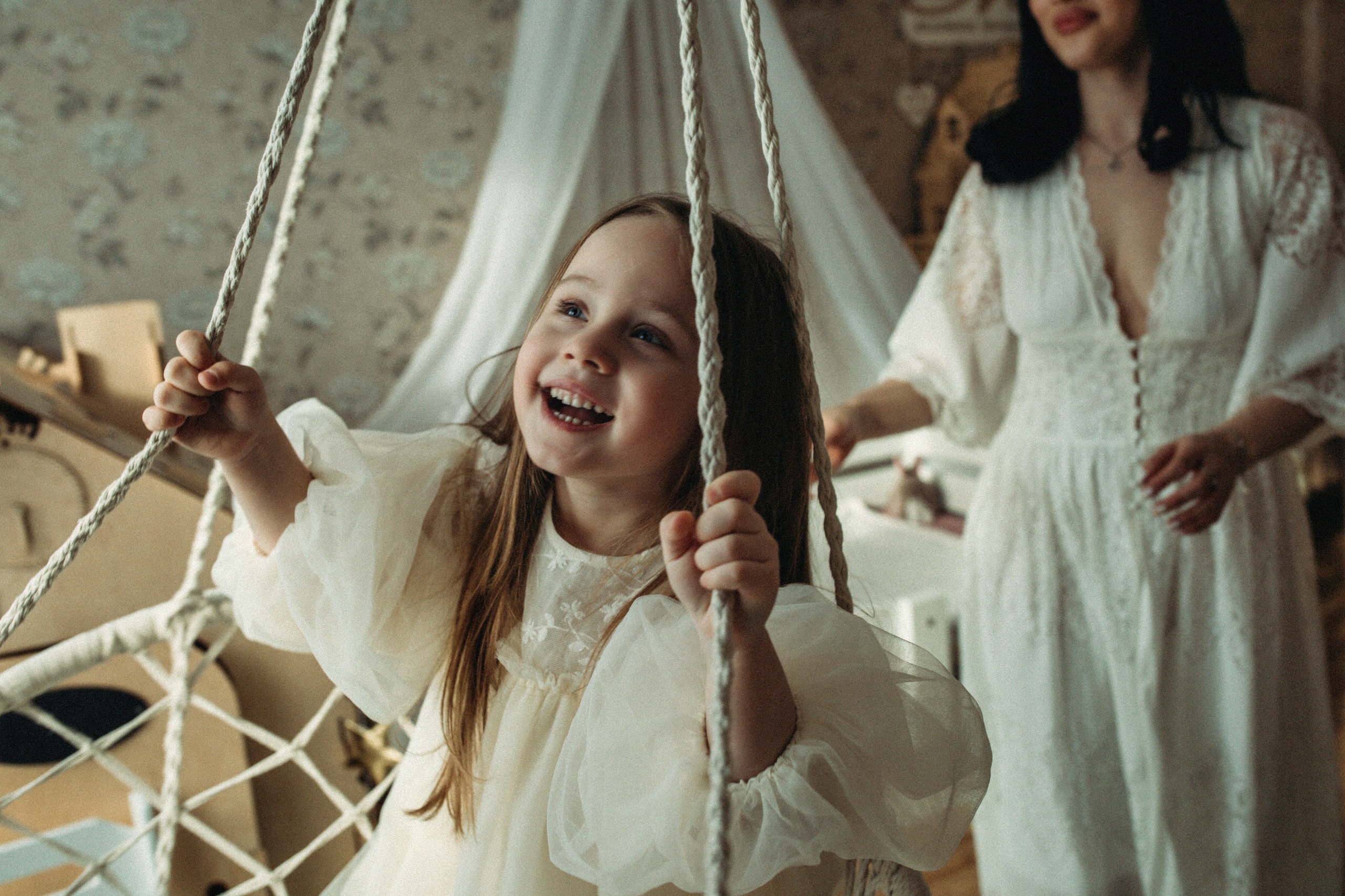 Маша и Мира