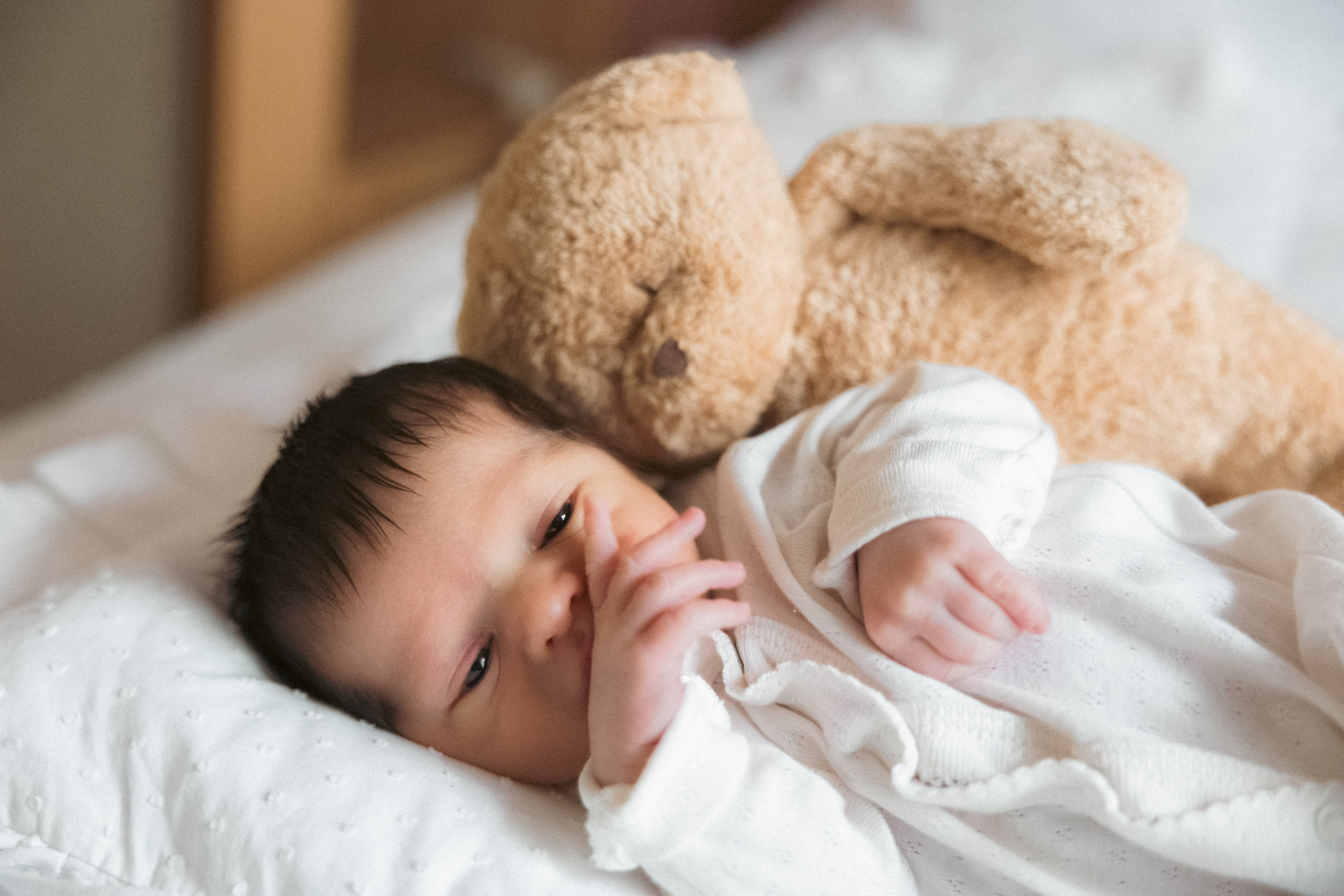 Выписка Наума. Клинический госпиталь MD GROUP на Севастопольском проспекте. Фотограф на роды в Москве. Фото и видео родов. Фотопроект «Продолжение рода»