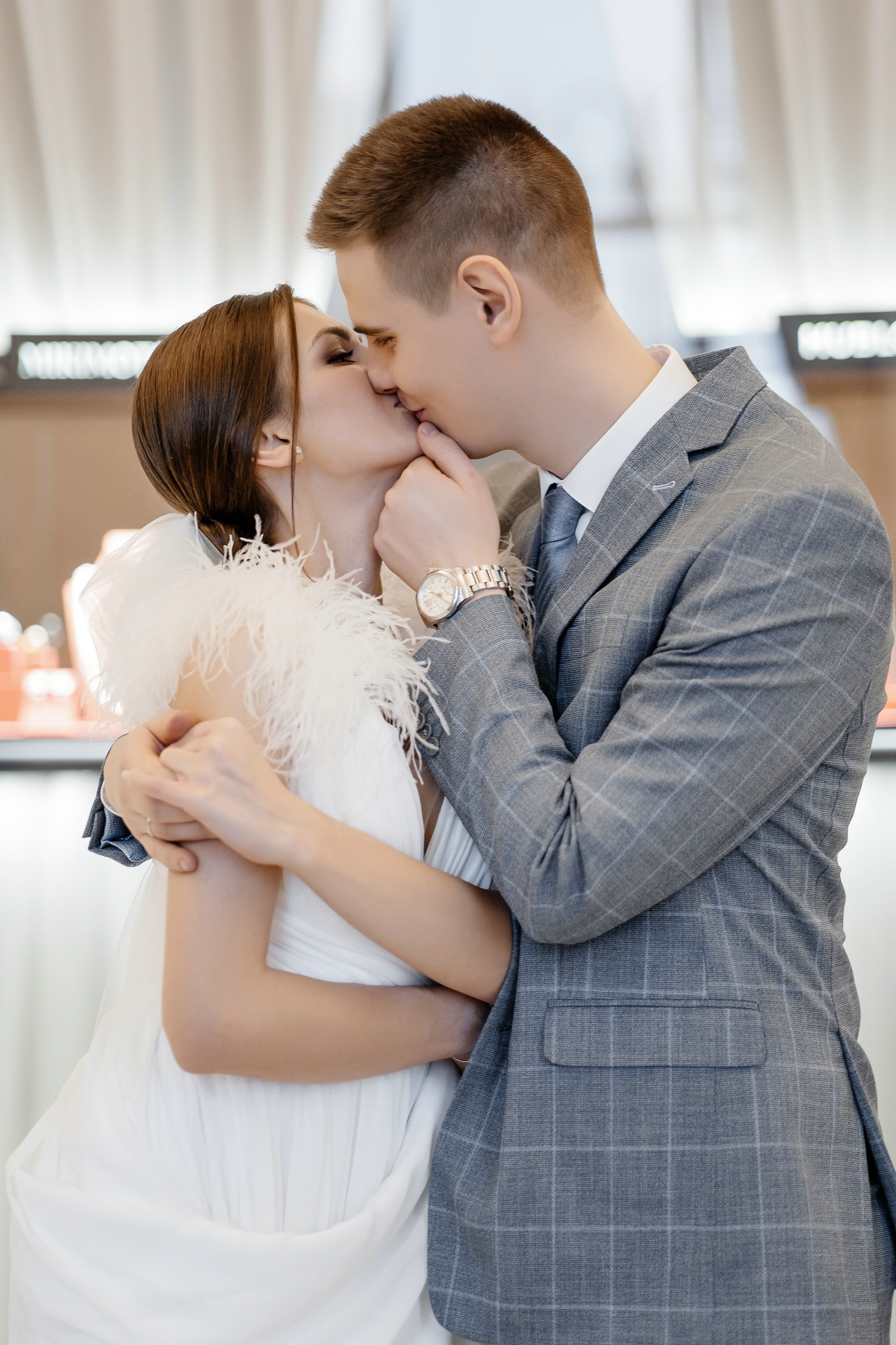 Свадебная фотосессия в Radisson Collection Hotel. Свадебный и семейный фотограф в Москве Светлана Зоткина