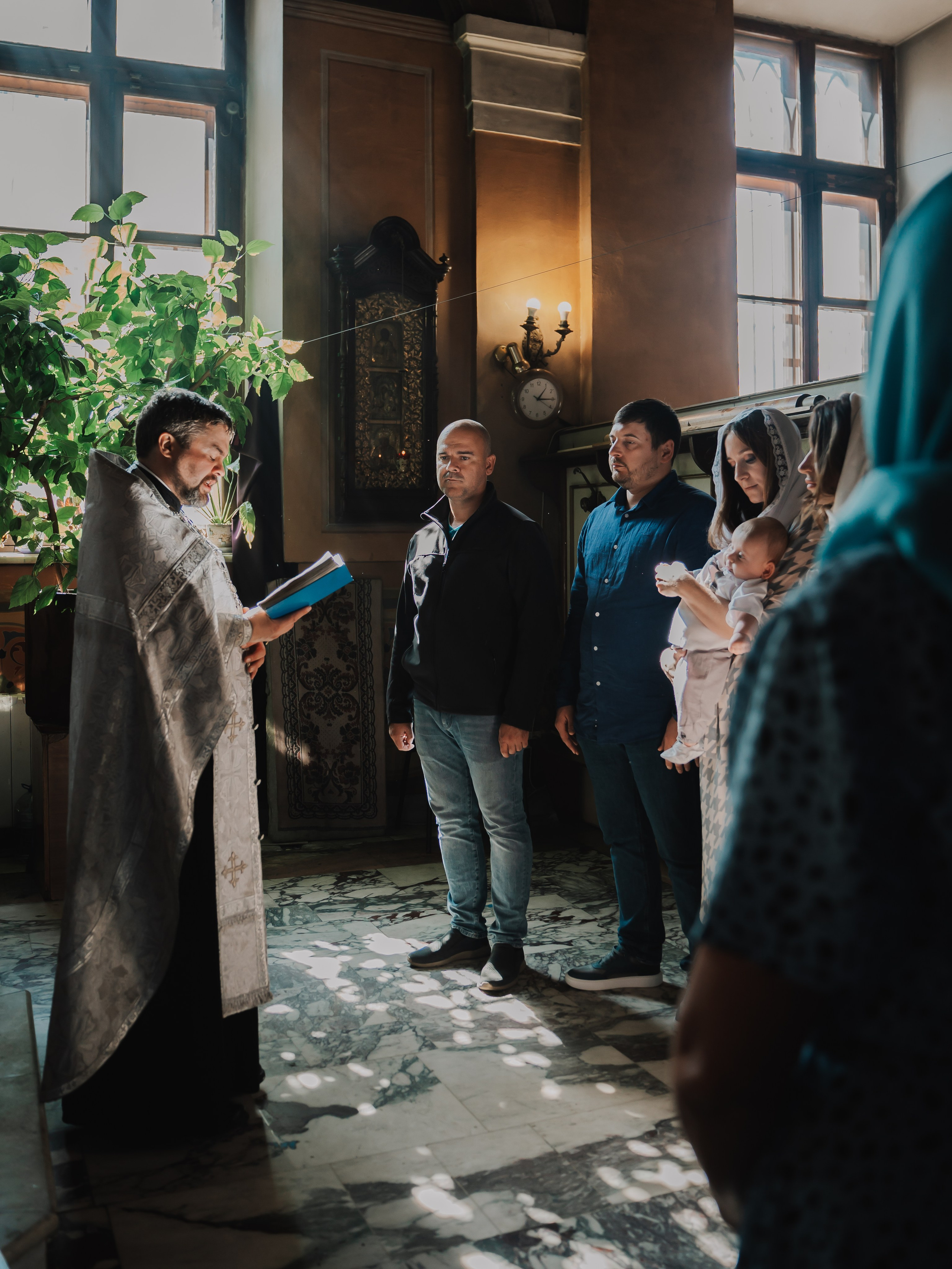 Фотограф крещения Мытищи. Фотограф Ольга Рубцова в Москве и Московской области