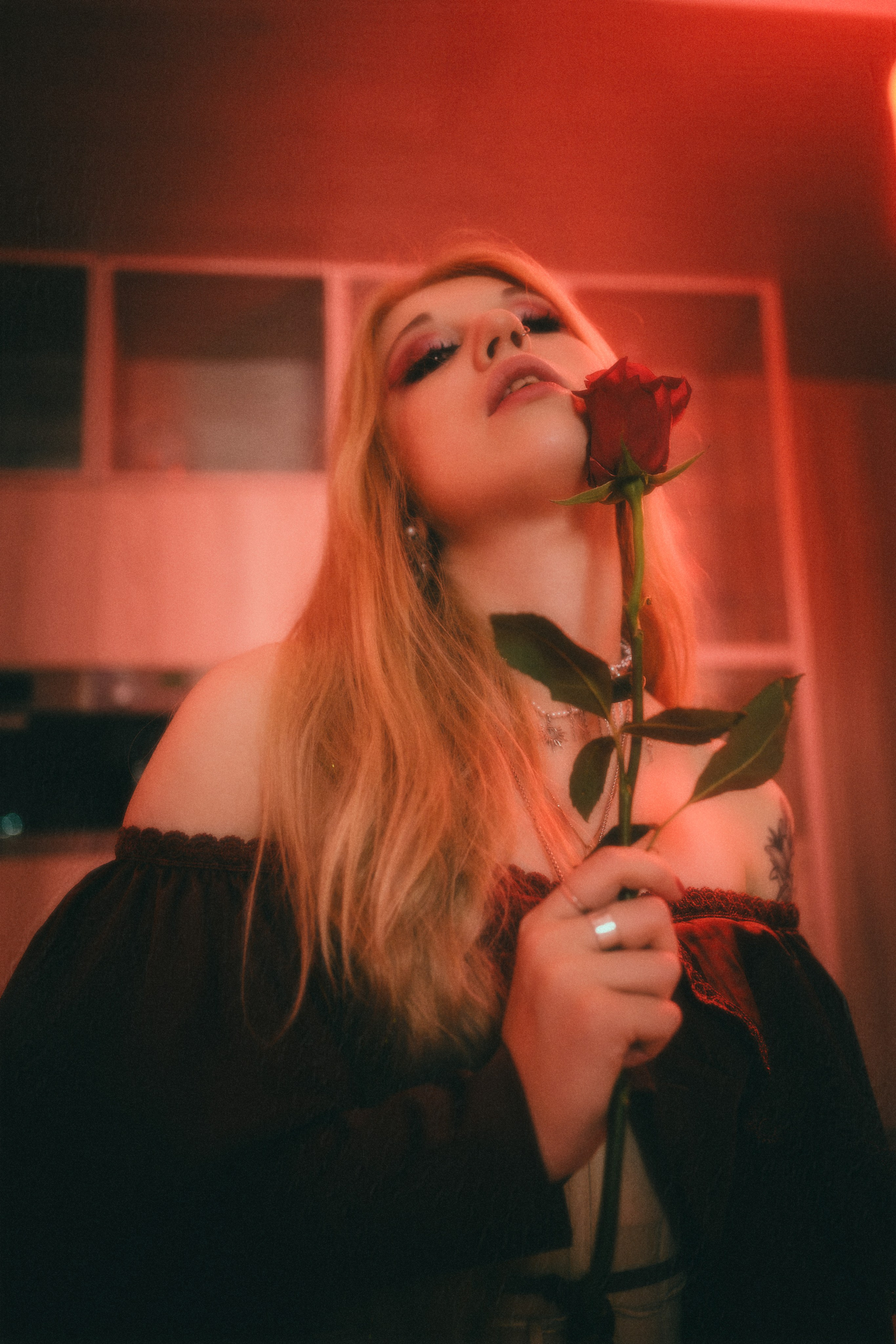 Дарина — алкогольная съёмка. Фотограф в Москве Максим Скоробогатов