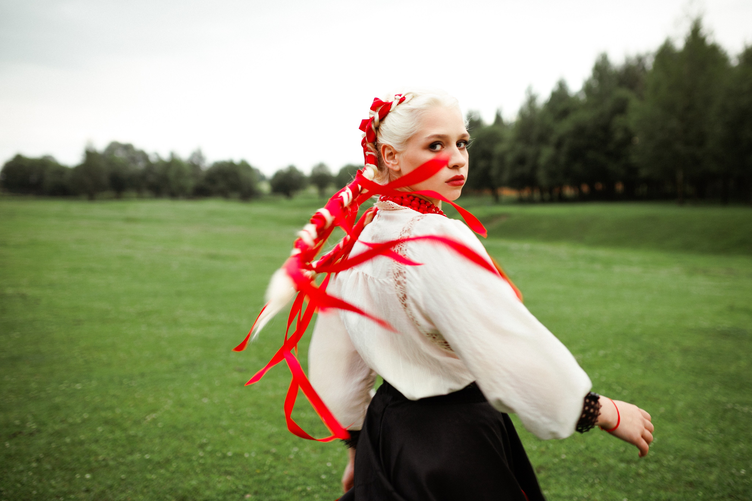 Контент — Обложка для POBEDA. Александр Атлес Фотограф