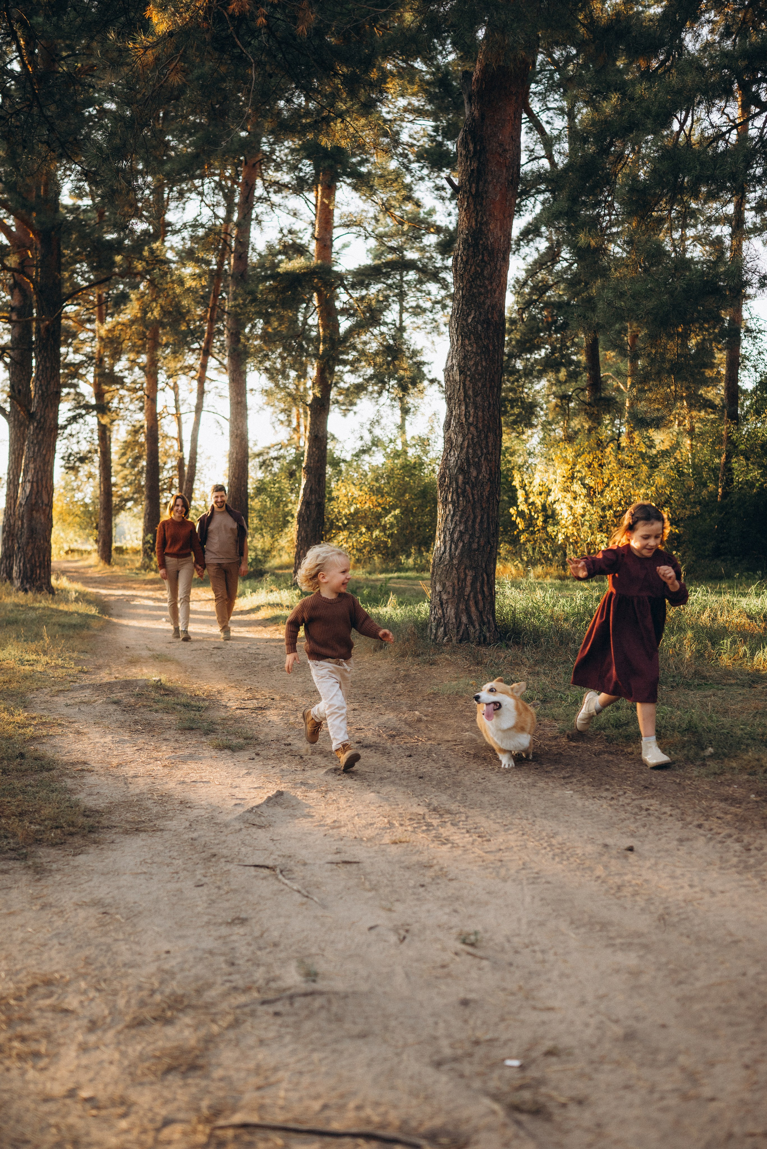 Данил, Светлана, Оля, Юра и Булочка. Семейный фотограф Юлия Власова