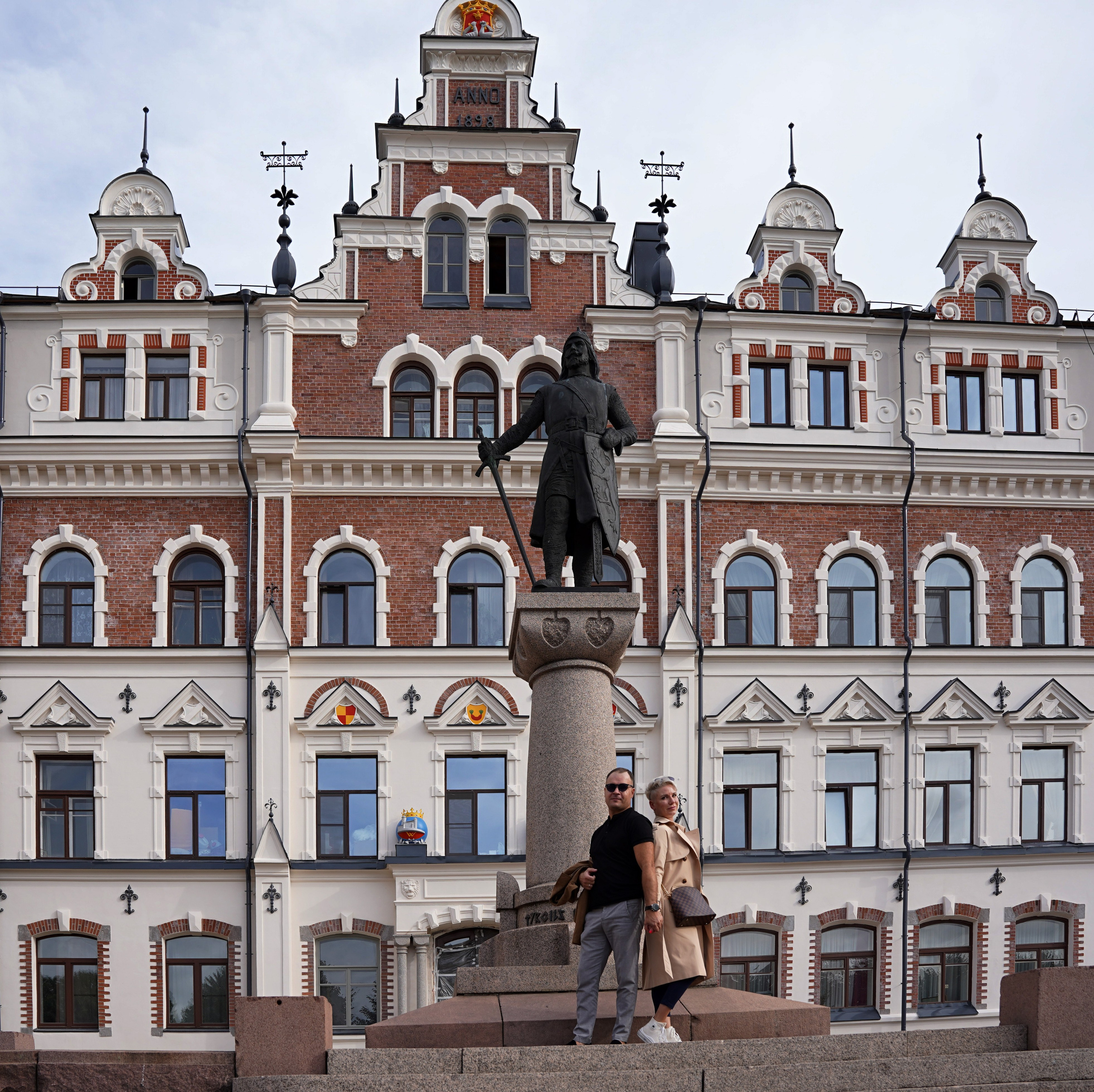 Сергей и Ольга. Студийный и портретный фотограф в САНКТ-ПЕТЕРБУРГЕИрина Махаон
