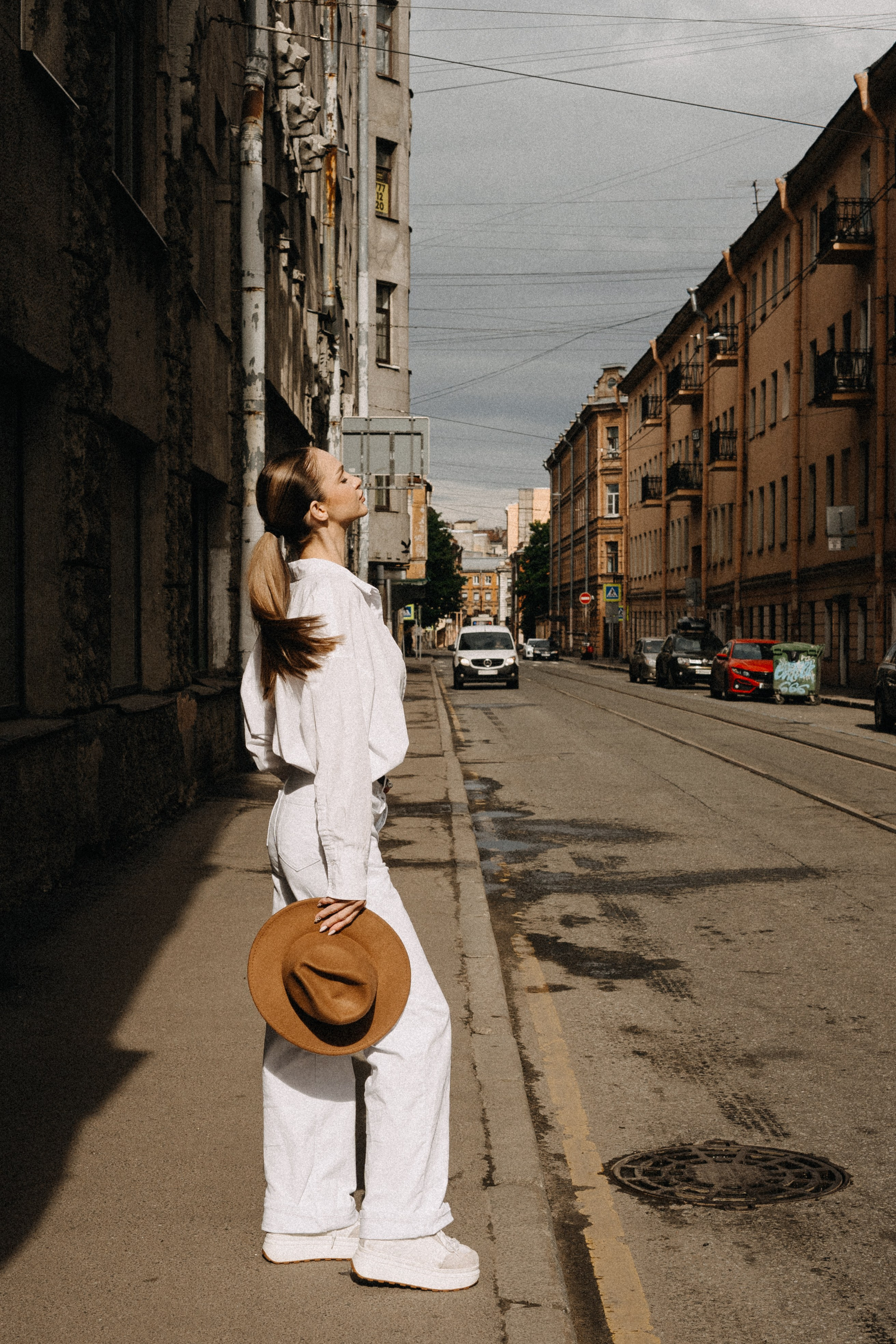 МЫ ГУЛЯЛИ ПРО КРЫШАМ ПИТЕРА. Профессиональный фотограф, Санкт-Петербург — Виктория Богомолова
