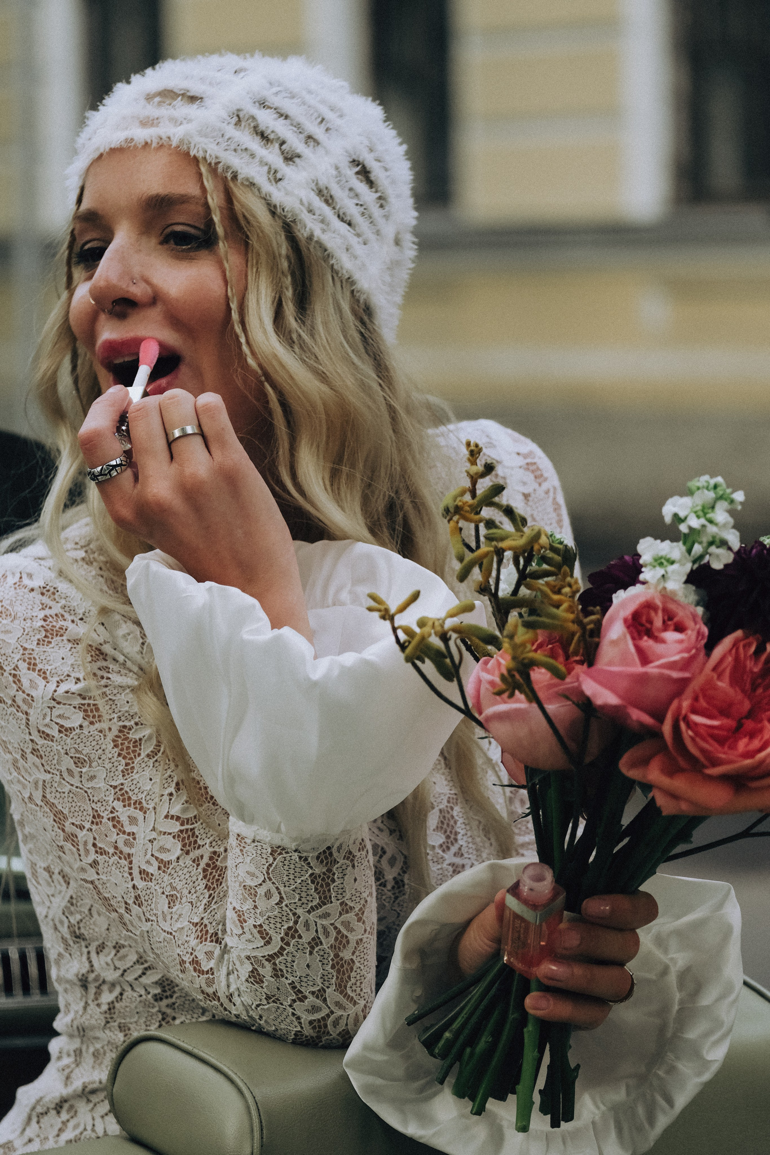 СВАДЕБНАЯ СЬЕМКА С КАБРИОЛЕТОМ В САНТК-ПЕТЕРБУРГЕ НА ПЕТРОГРАДКЕ В ОТЕЛЕ ПАНОРАМИКА. Профессиональный фотограф, Санкт-Петербург — Виктория Богомолова