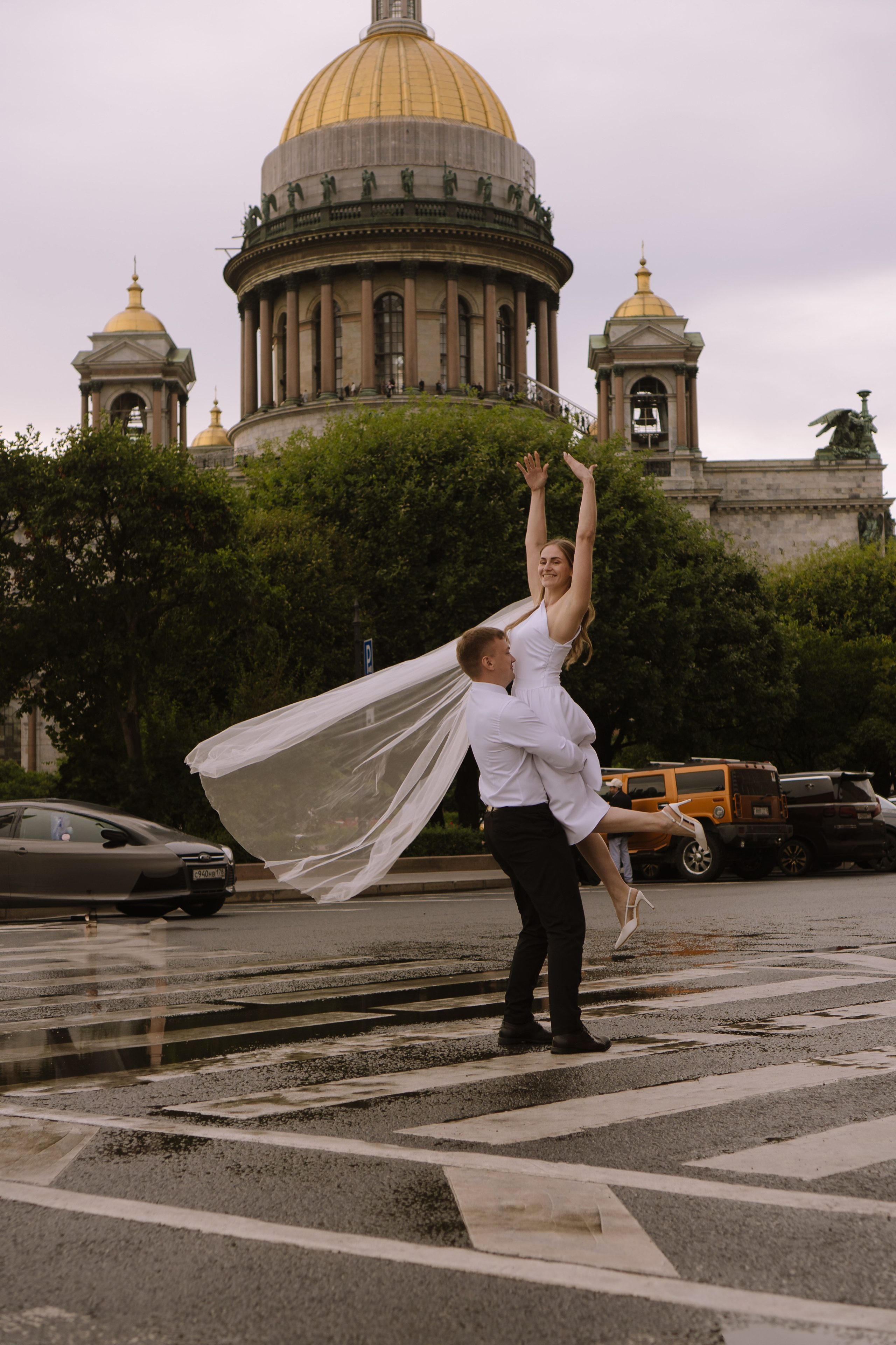СВАДЕБНАЯ СЬЕМКА С ИСАКИЕВСКИМ СОБОРОМ, АСТОРИЯ И ЗАКОНОДАТЕЛЬНОЕ СОБРАНИЕ. Профессиональный фотограф, Санкт-Петербург — Виктория Богомолова