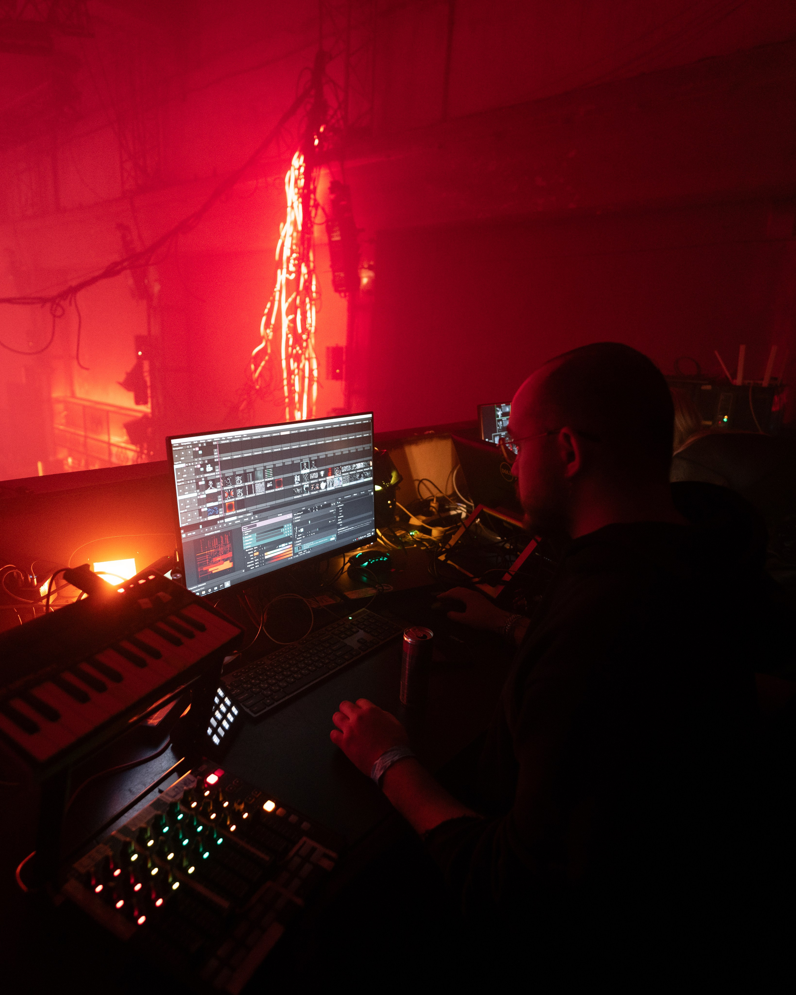 Ø, SILA SVETA. @tomrus: Рустам Шагиморданов — фотограф