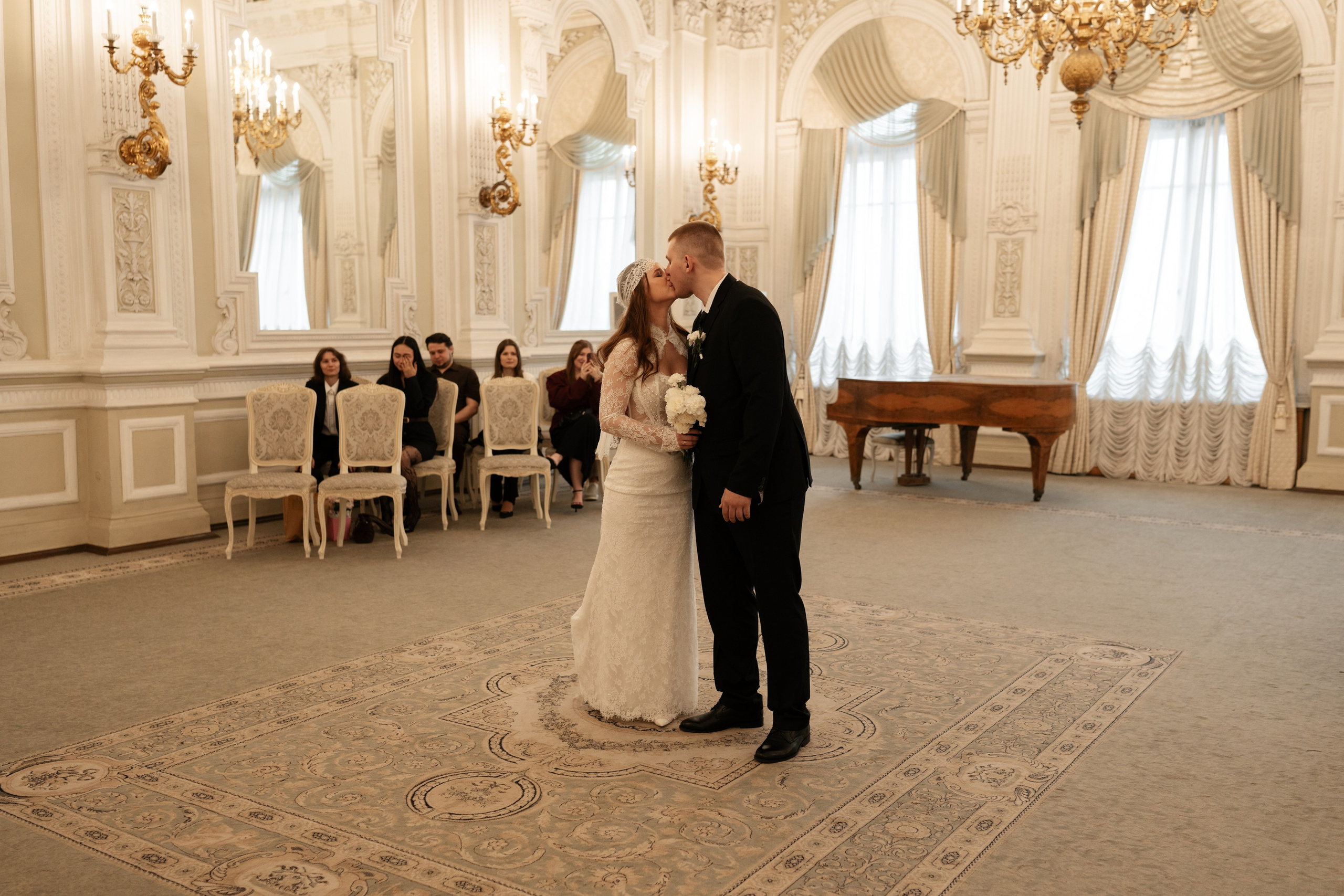 Максим и Валерия. Hmliber — фотограф и контент-креатор из Петербурга