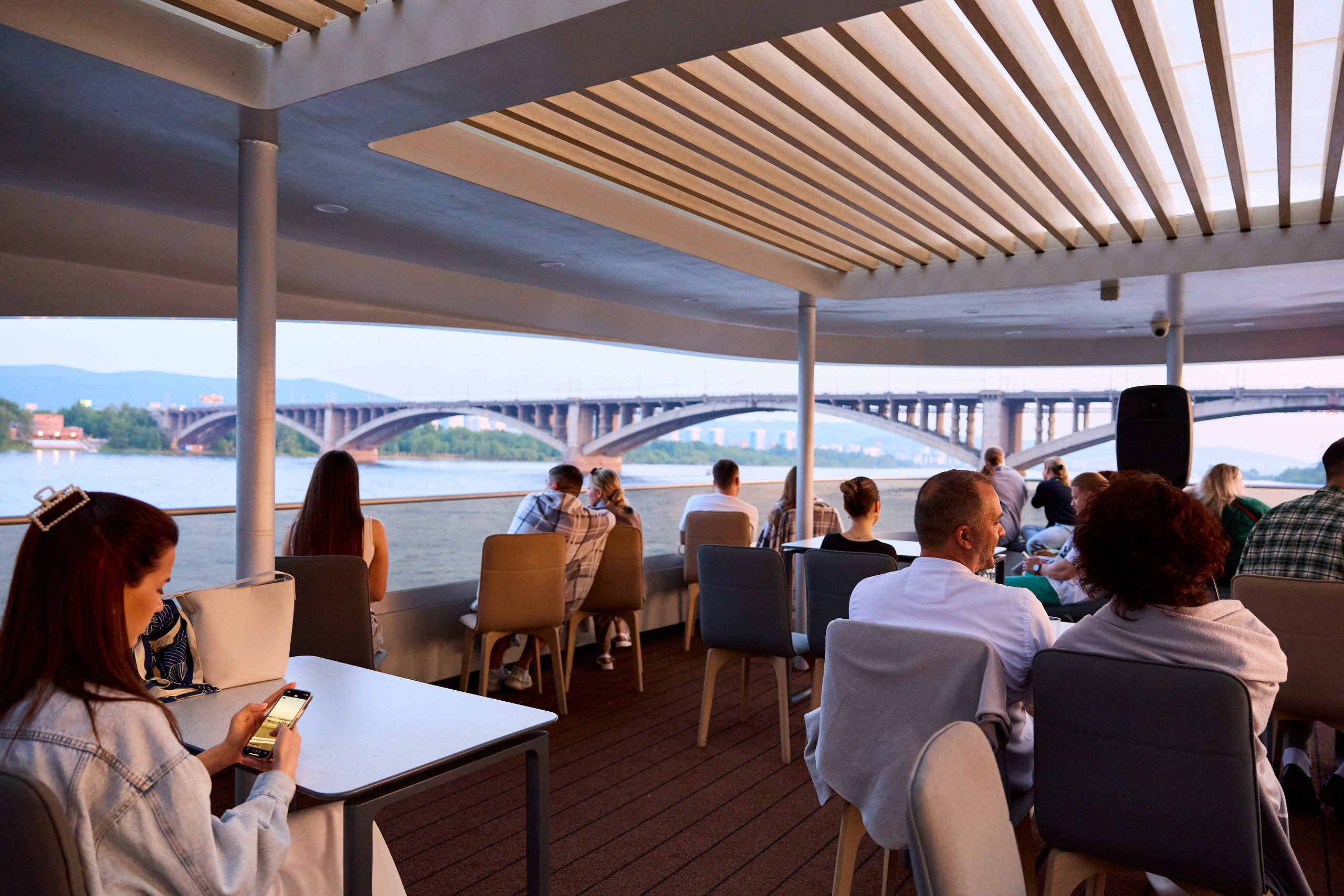 Стендап на экоходе. Коммерческий фотограф в Красноярске | Светлана Мищук