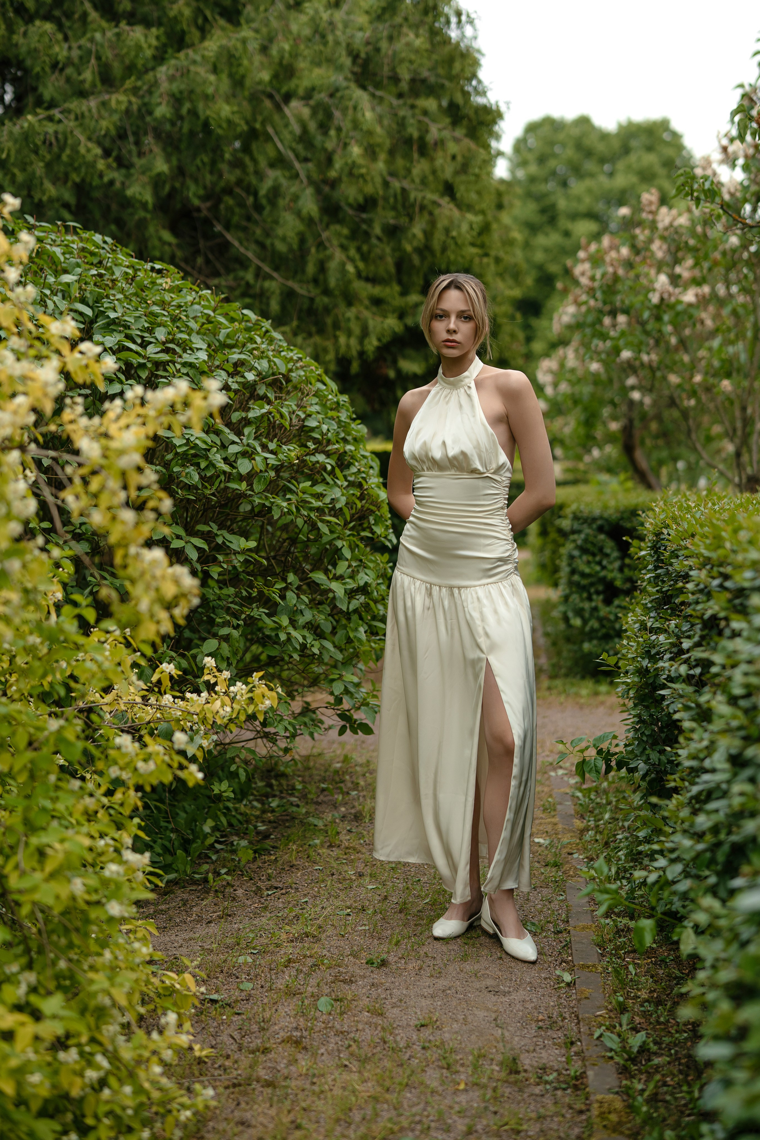 Свадебная прогулка, а парке Сокольники. Фотограф Сергиев Посад / Москва / Дмитров / Дубна