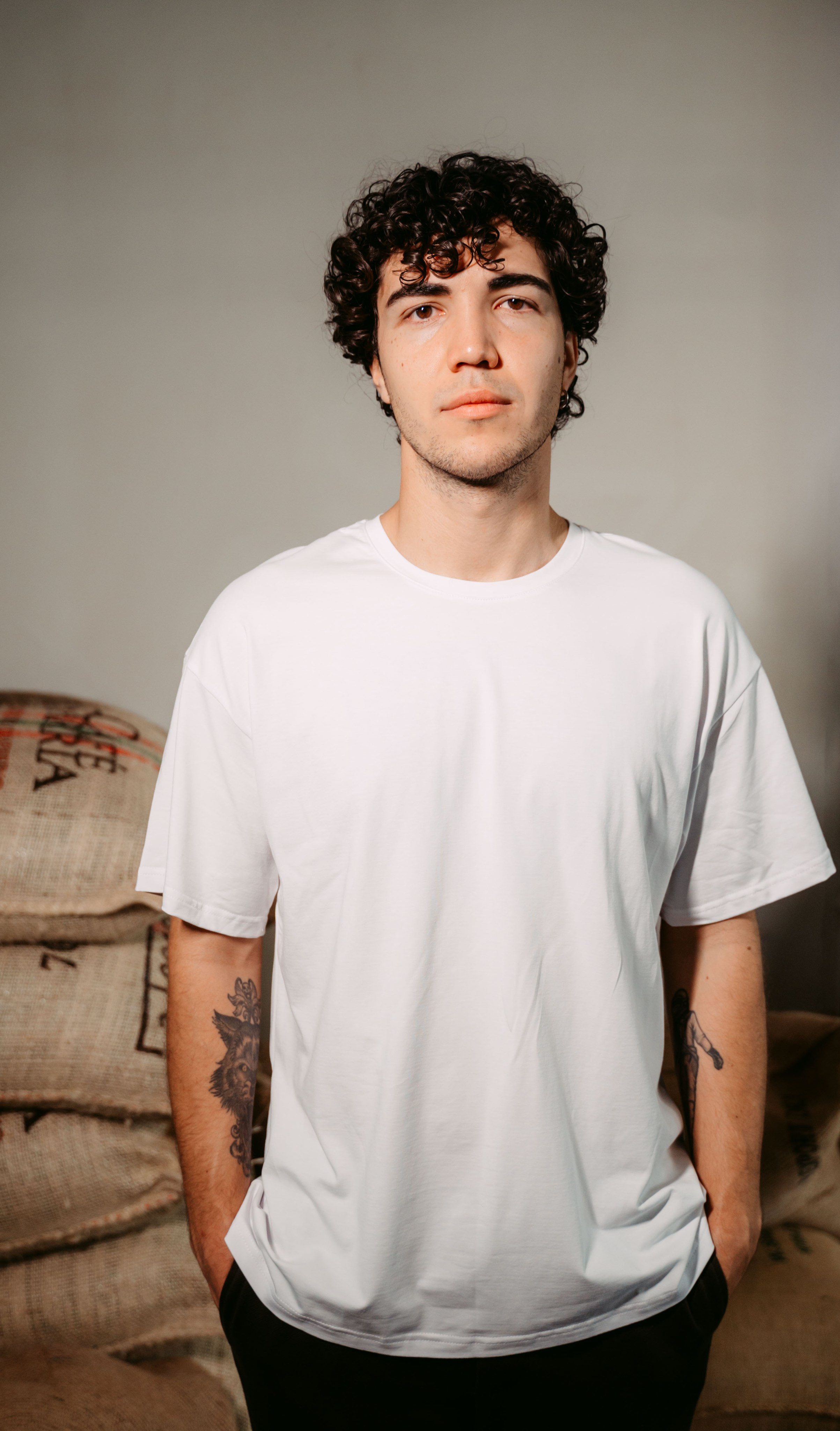 Ботаника / команда и предприятие кофейни из Казани. Саша Копылов, фотограф в Казани