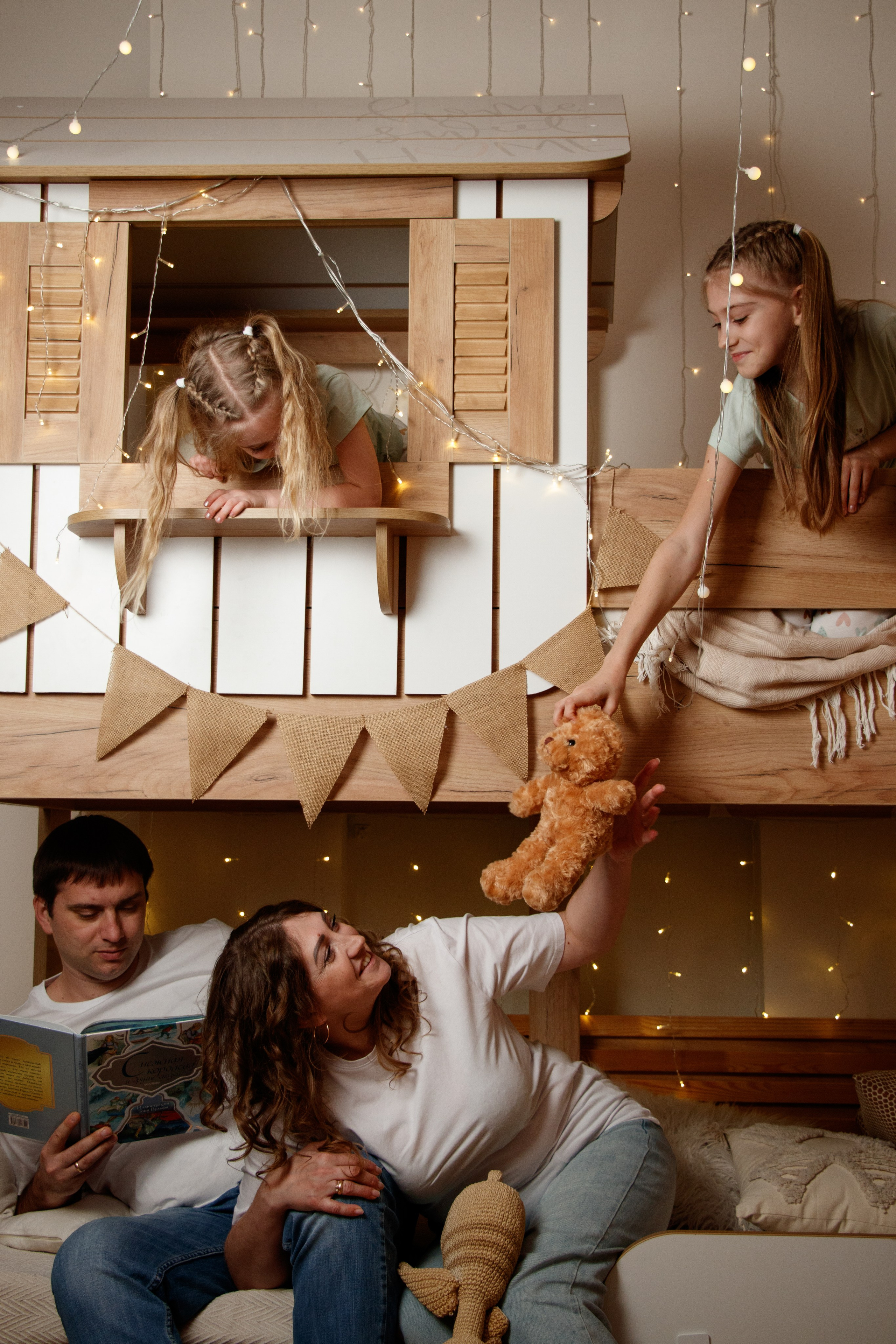 Новогодняя семейная фотосессия с детьми. Фотограф и ретушер в Ростове-на-Дону Вика Каен