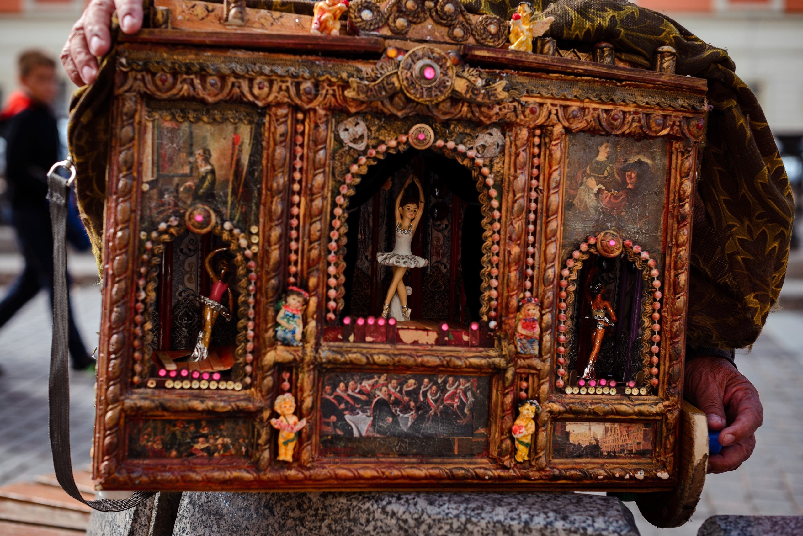 Шарманщик у канала Грибоедова. Семейный и детский фотограф в Санкт-Петербурге Городнова Татьяна