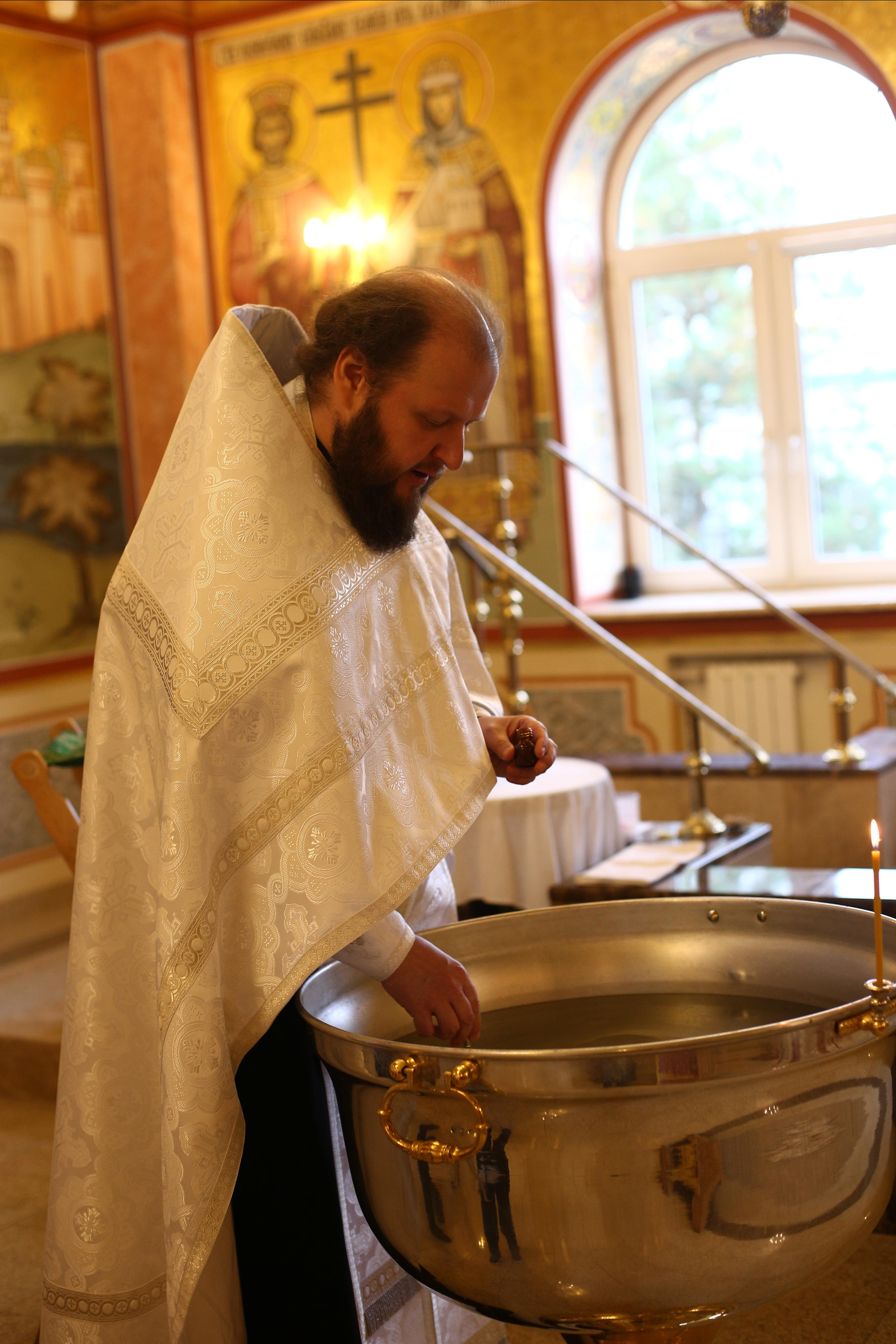 Таинство Крещения. Профессиональный фотограф в Подольске Елена Локтионова