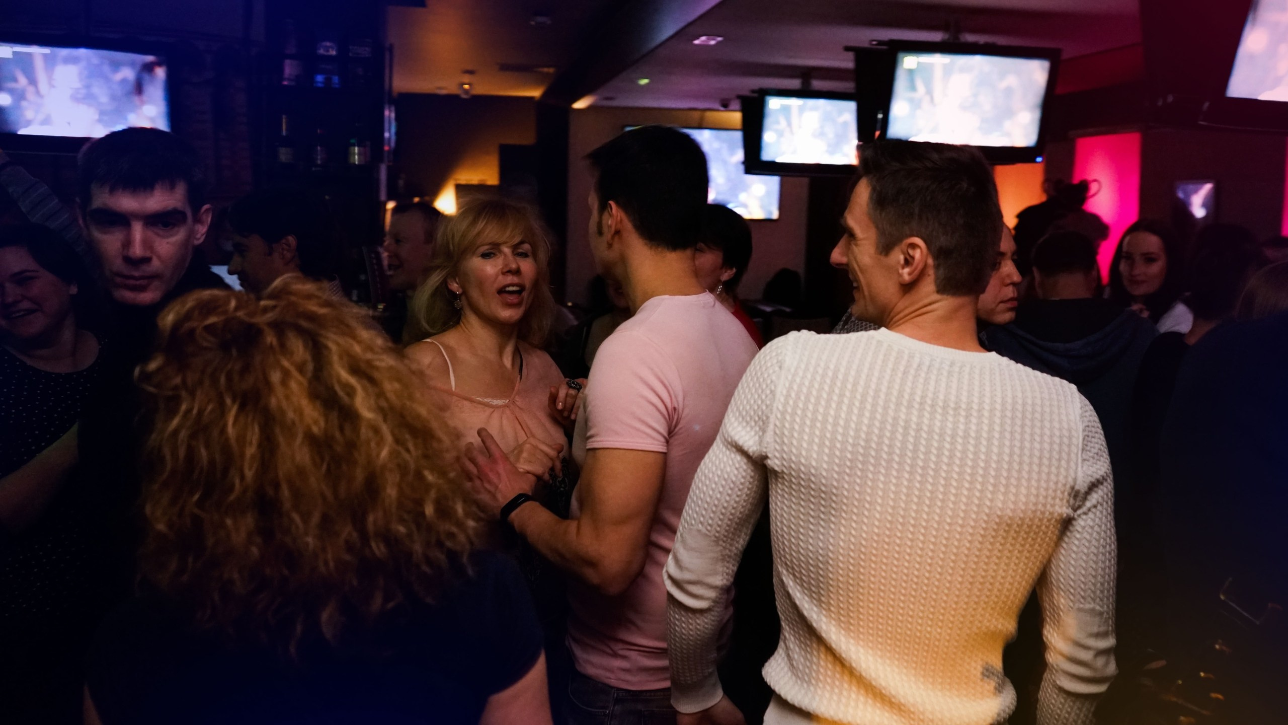 «Зимняя жара!». Клубная вечеринка | 06.02.2021. Галерея Фантим