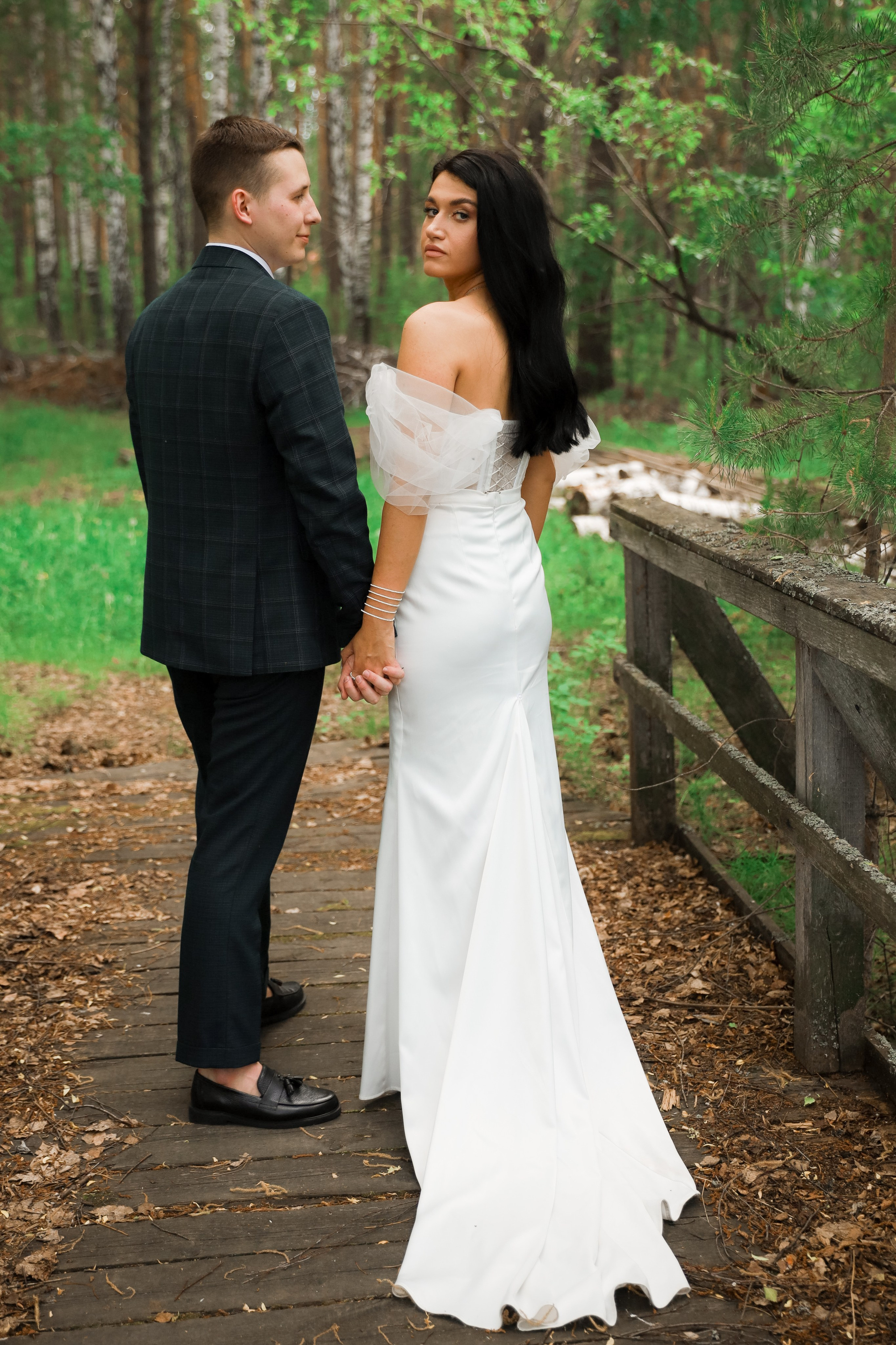 Александр и Виола. Свадебный фотограф Екатеринбург Алексей Ладыгин