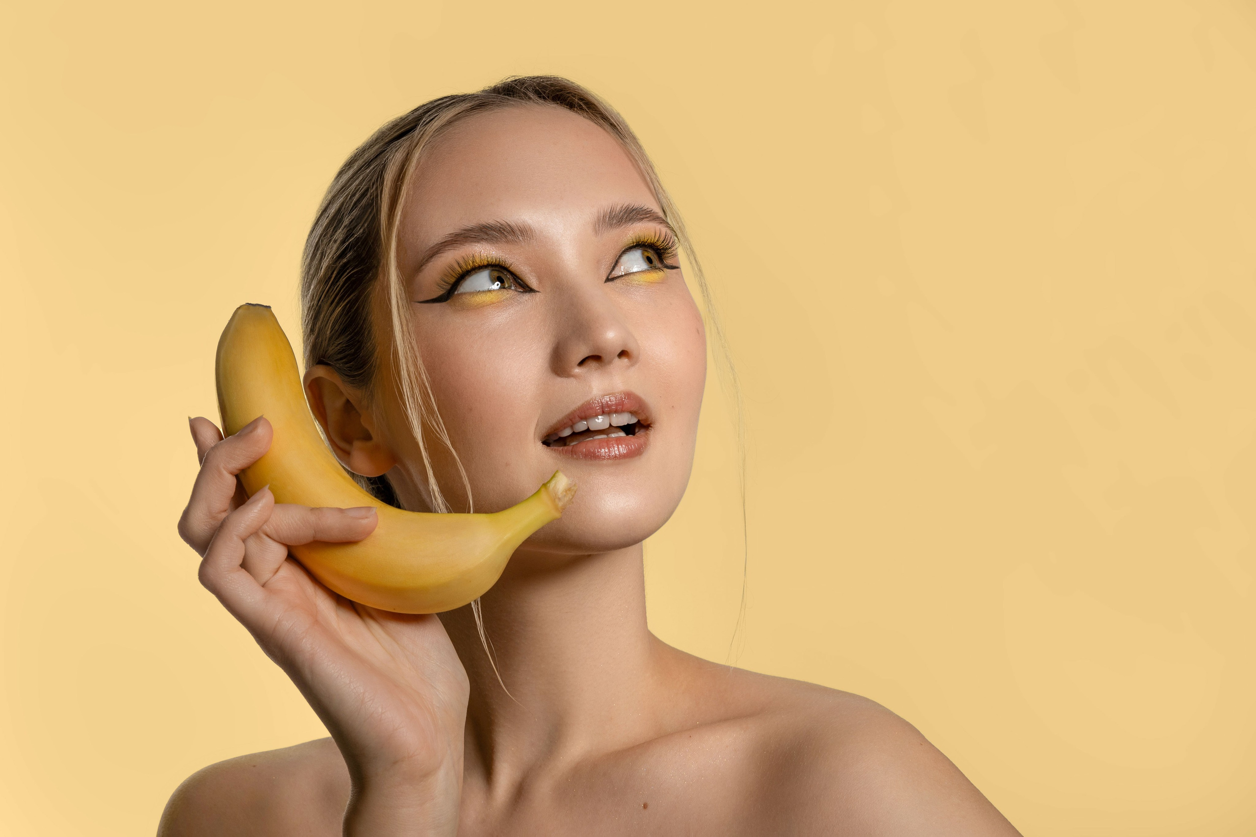 В студии. Асель Мурзина фотограф Казань