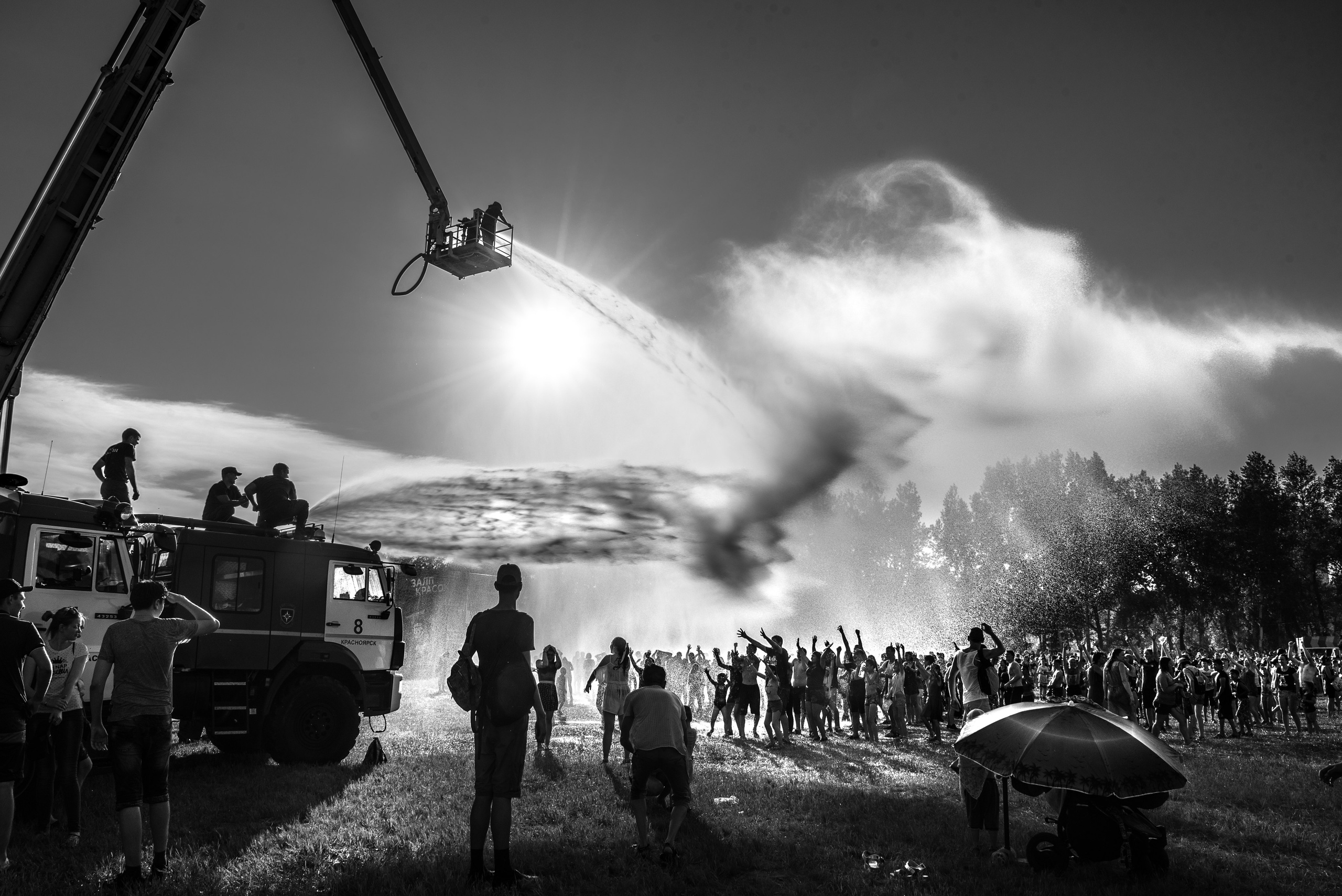 События, праздники, концерты. Качественные фото в Красноярске для самозанятых и для свободных