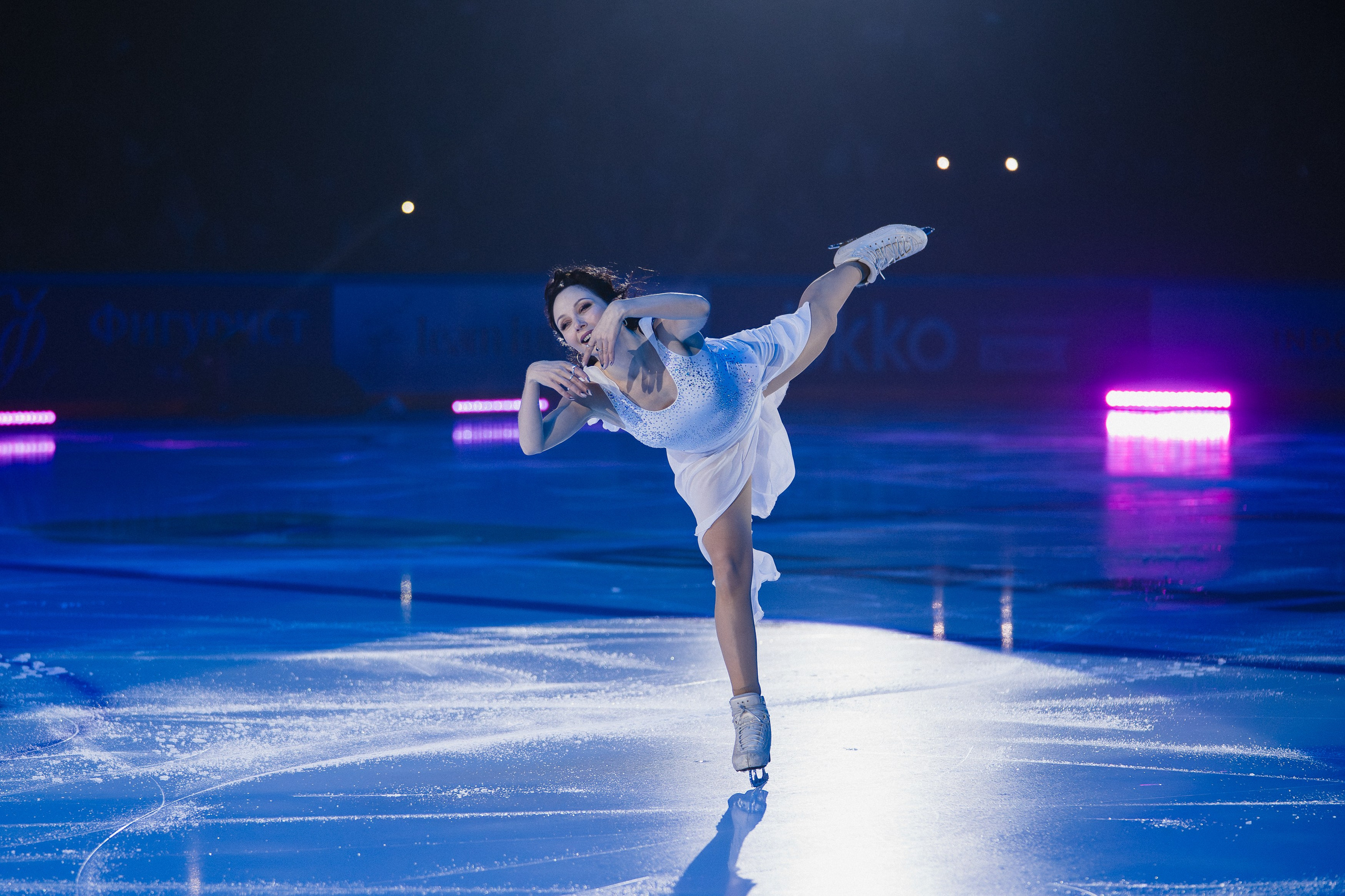 Шоу Этери Тутберидзе в Новосибирске. Воробьева Ксения — Спортивный и танцевальный фотограф Новосибирск
