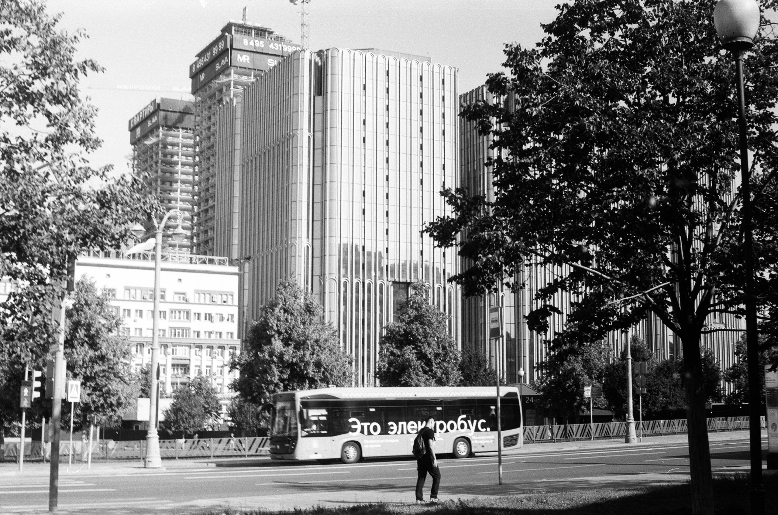 Альбом пленочных ЧБ-фото. Репортажный и семейный фотограф — Шелихов Сергей