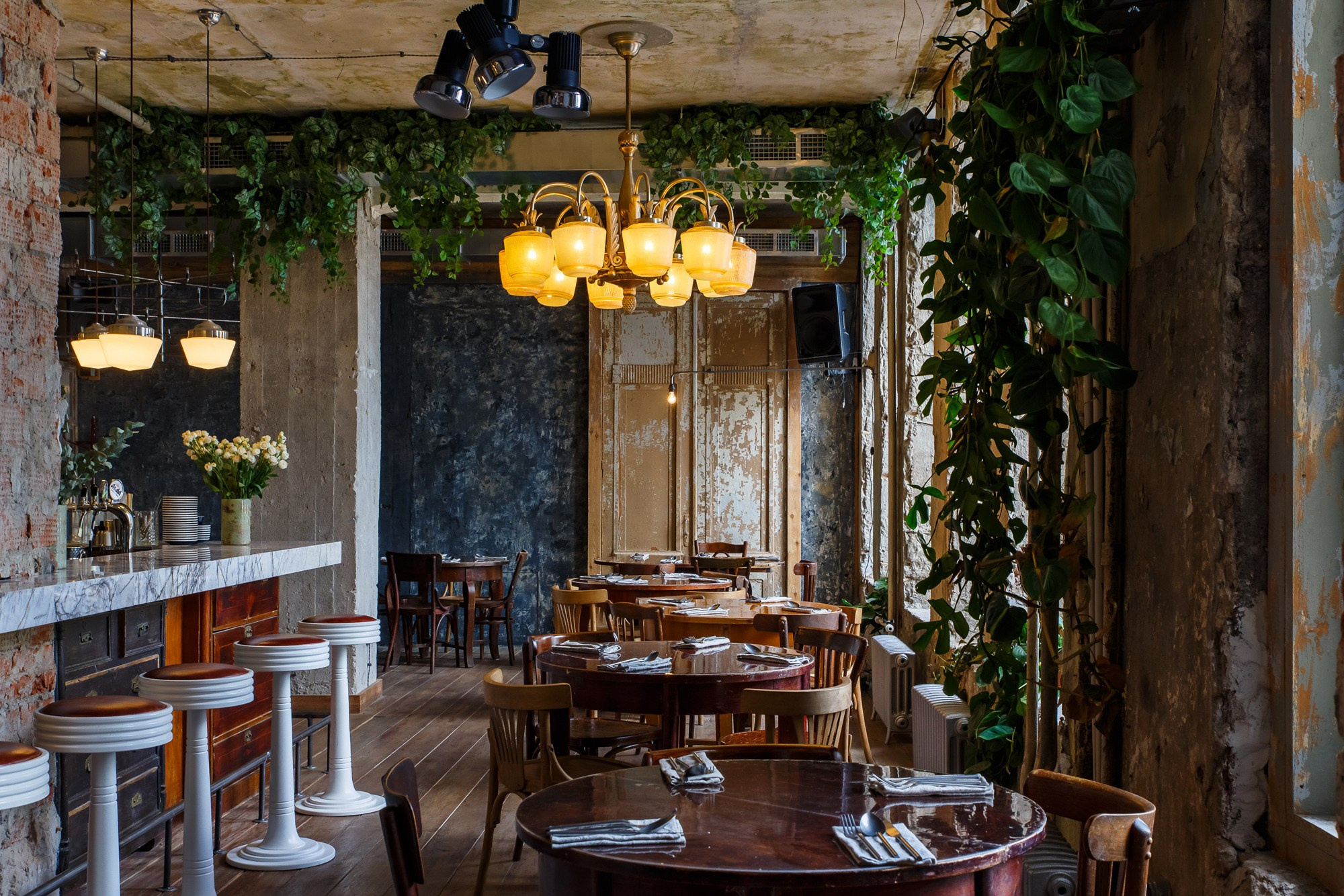 Mentalitet. Photographer Ksenia Kolesnikova. Interior, Product, and Portrait Photography in Moscow