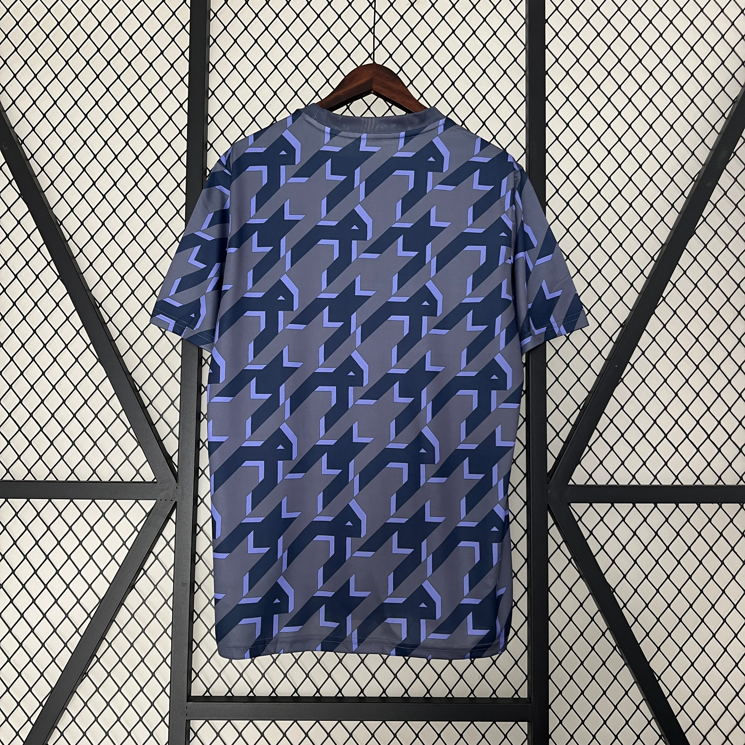 Футболка для тренировок Real Madrid 2024-2025 купить. Футбольный магазин — ssw_magazin