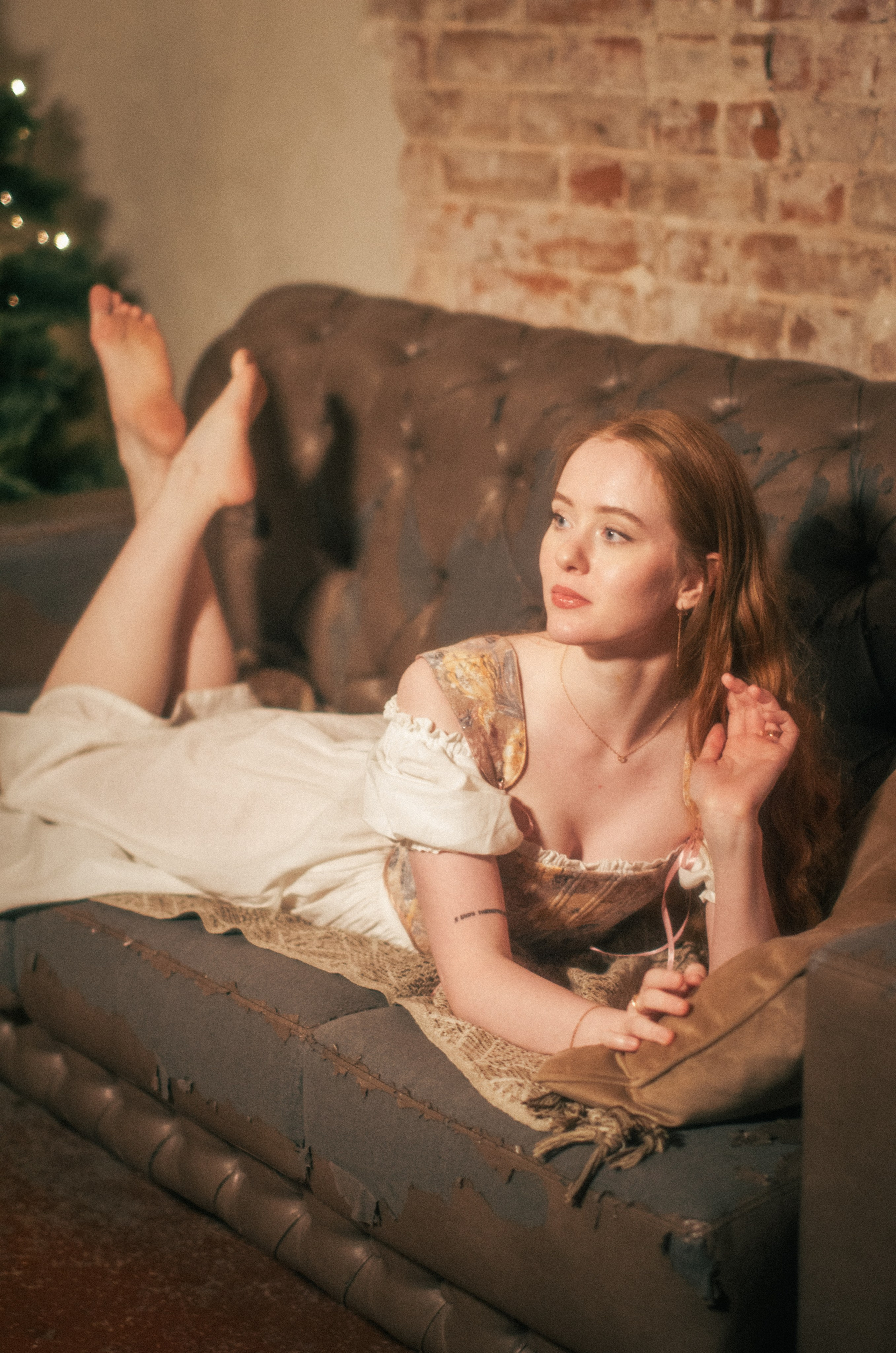 Героиня романа. Денисова Аля — фотограф для парных съемок и индивидуальных историй в Барнауле