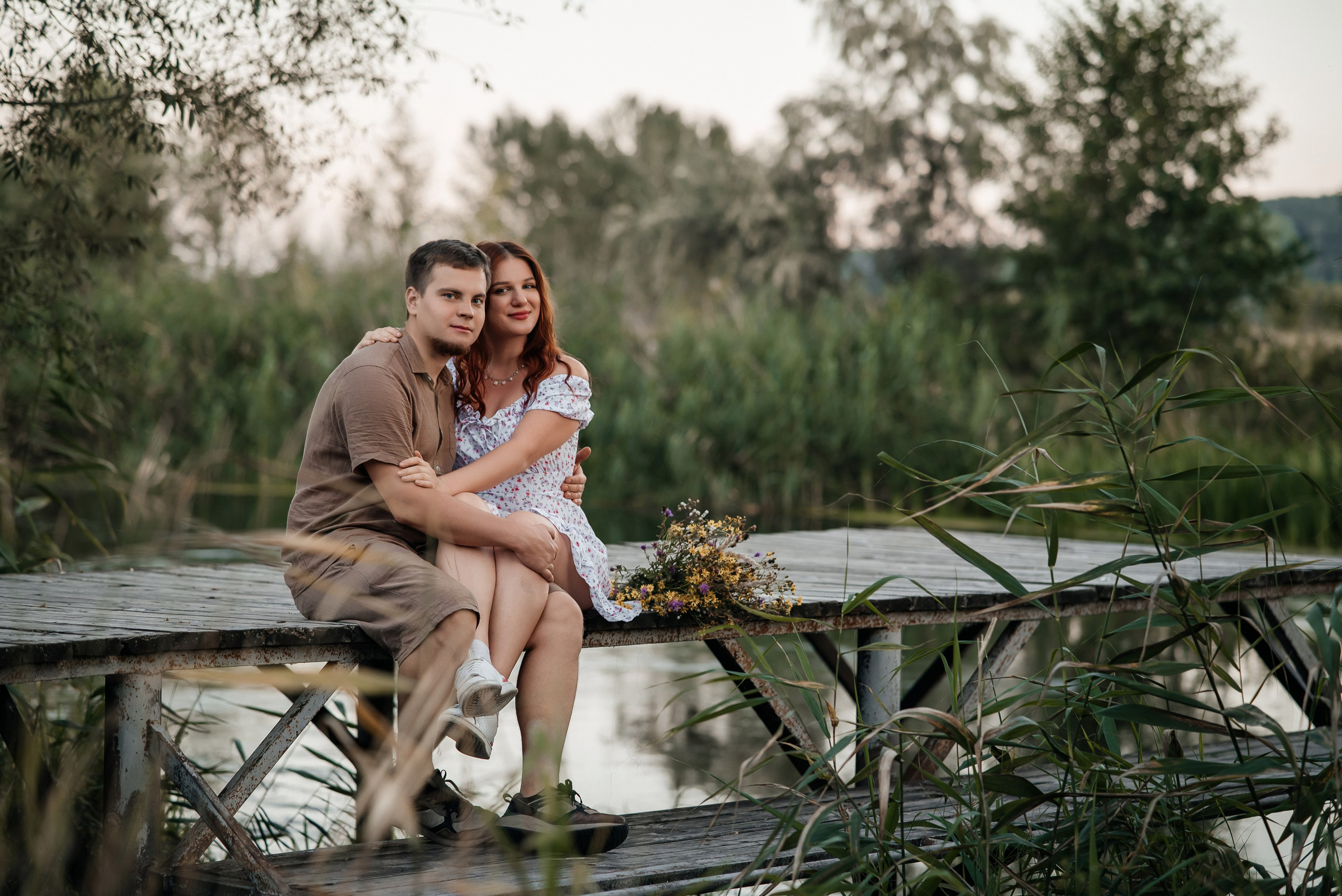 Лав стори Ира и Ваня. Школьный фотограф в Валуйках. Фотосессии для выпускников и изготовление выпускных альбомов в городе Валуйки и в Белгородской области