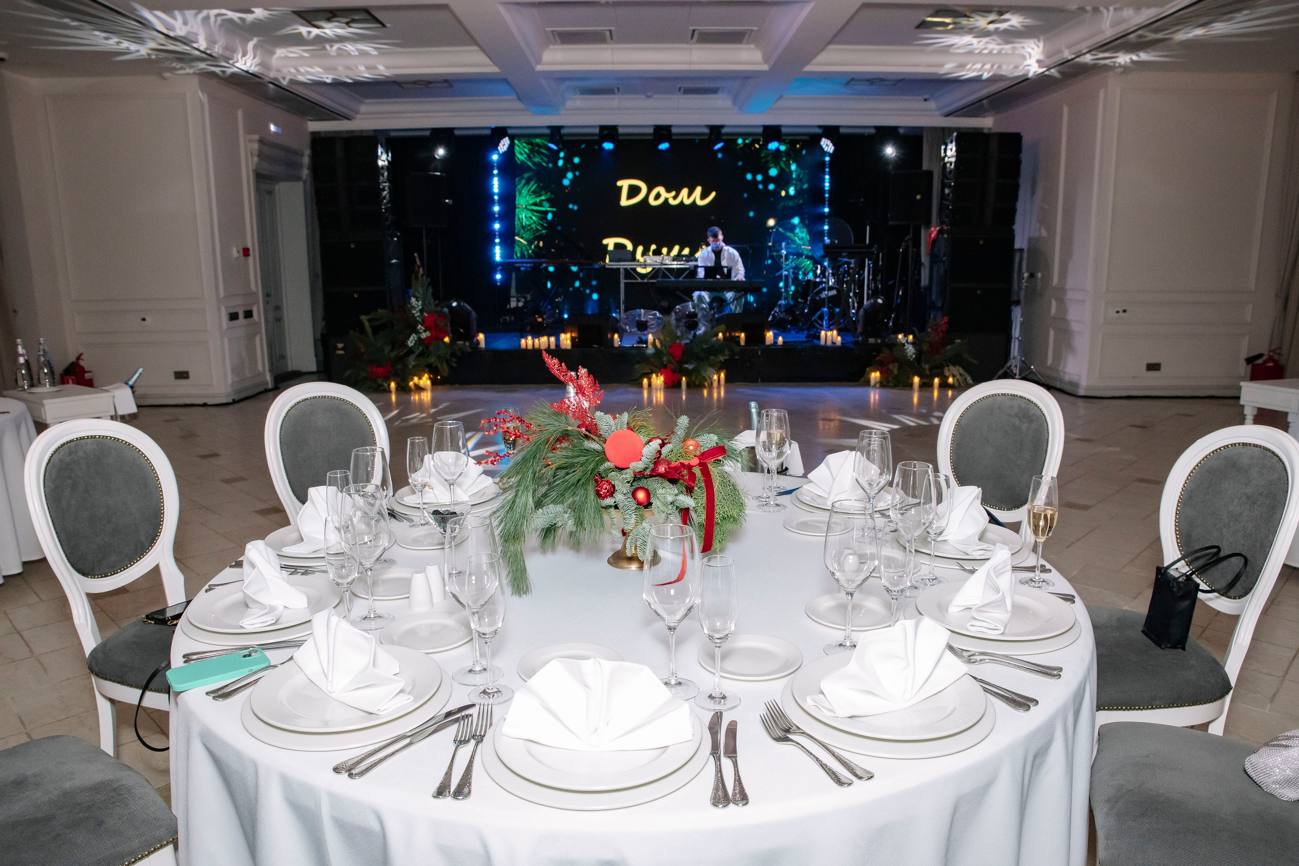 Дом Души с Анастасией Кичатовой. Профессиональный фотограф в Москве | Заказать фотосессию и съемку