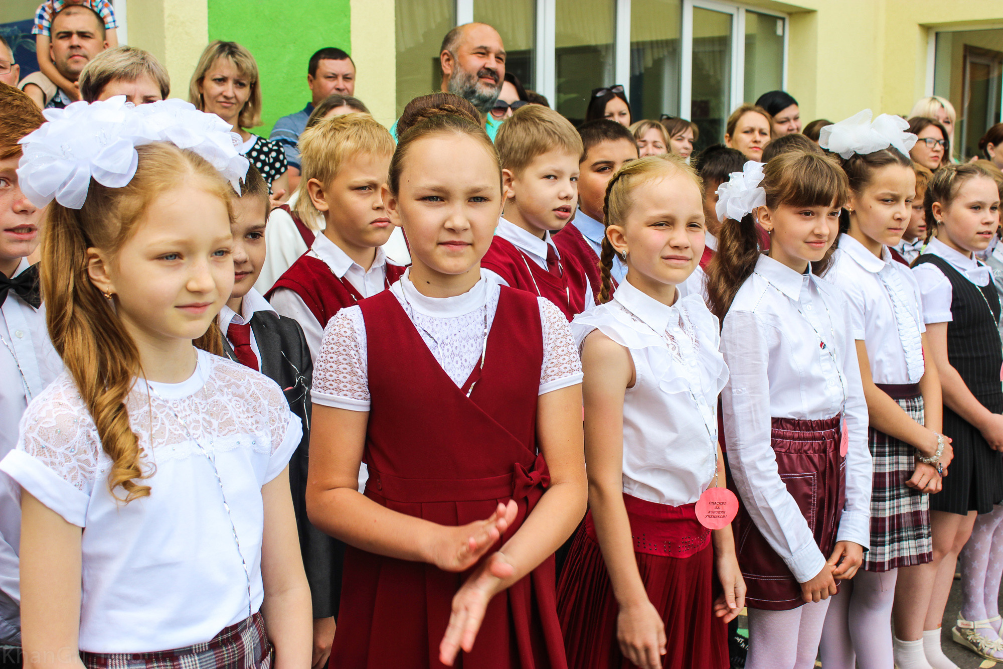 Школьная фотосессия. Фотограф в Сергиевске Григорян Ханум