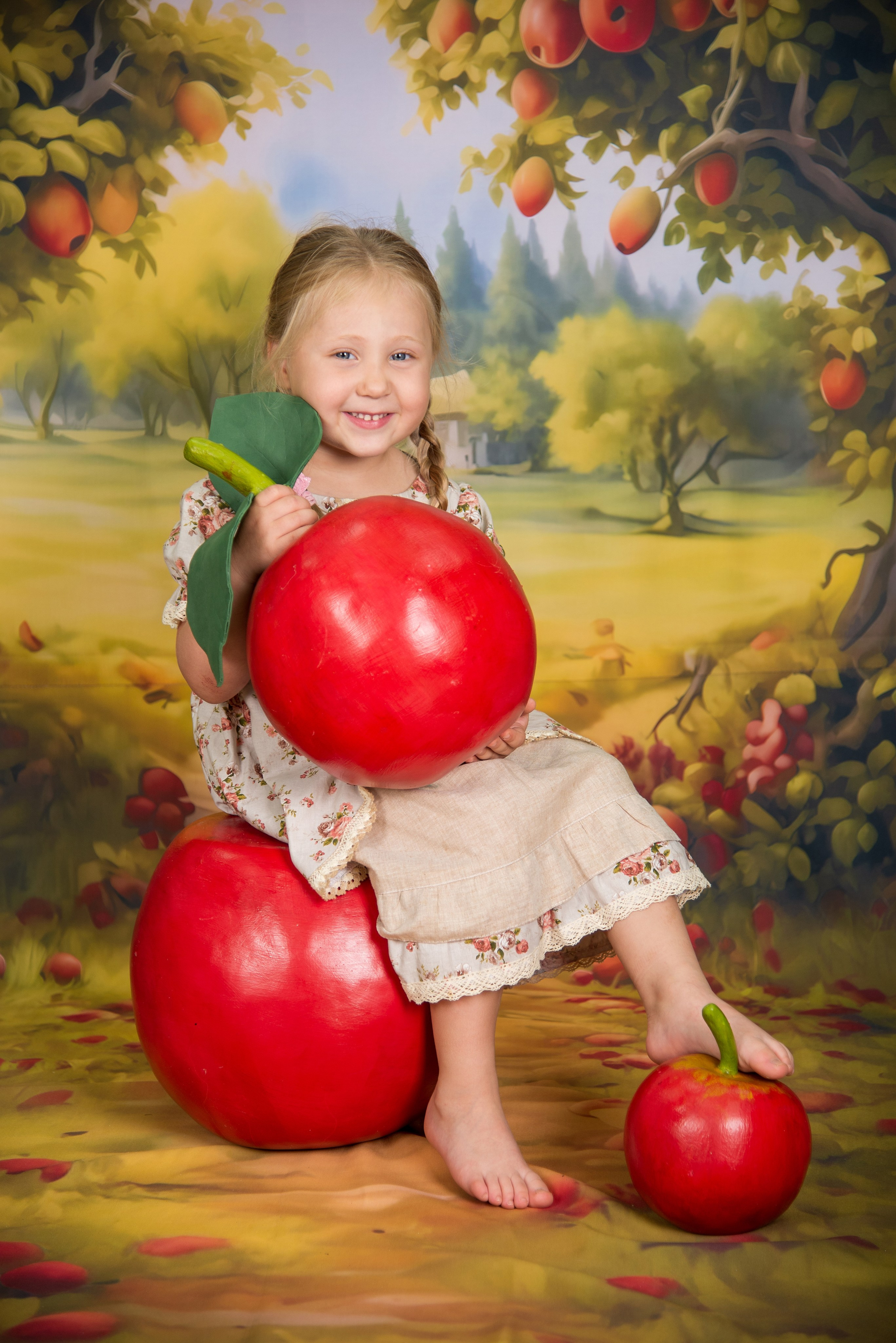 Яблоневый сад. Выпускные альбомы Ярославль