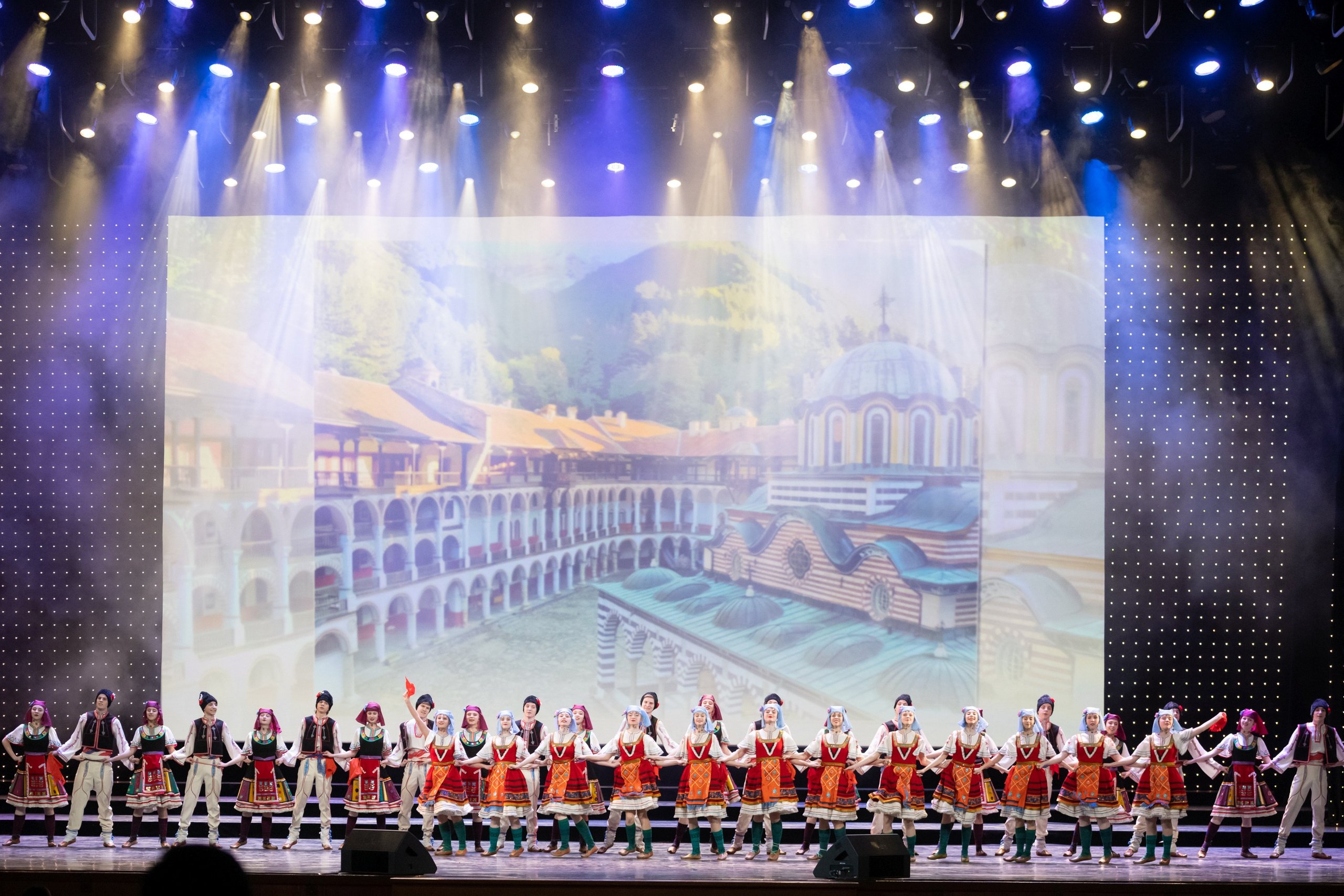 2 февраля, концерт Таланты России, Кремлевский Дворец. Золотое яблочко