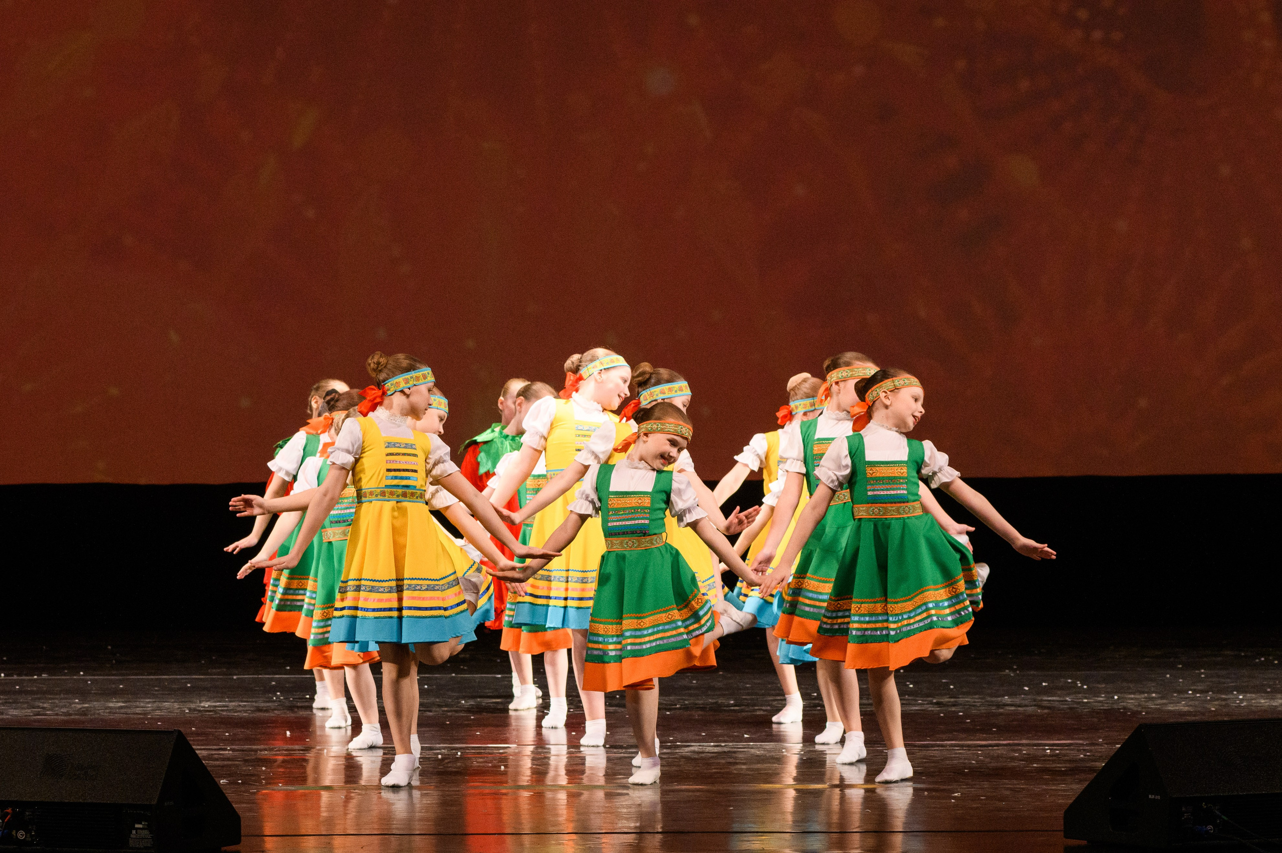 23 апреля, часть 2, БКЗ Октябрьский, г. Санкт-Петербург. Золотое яблочко