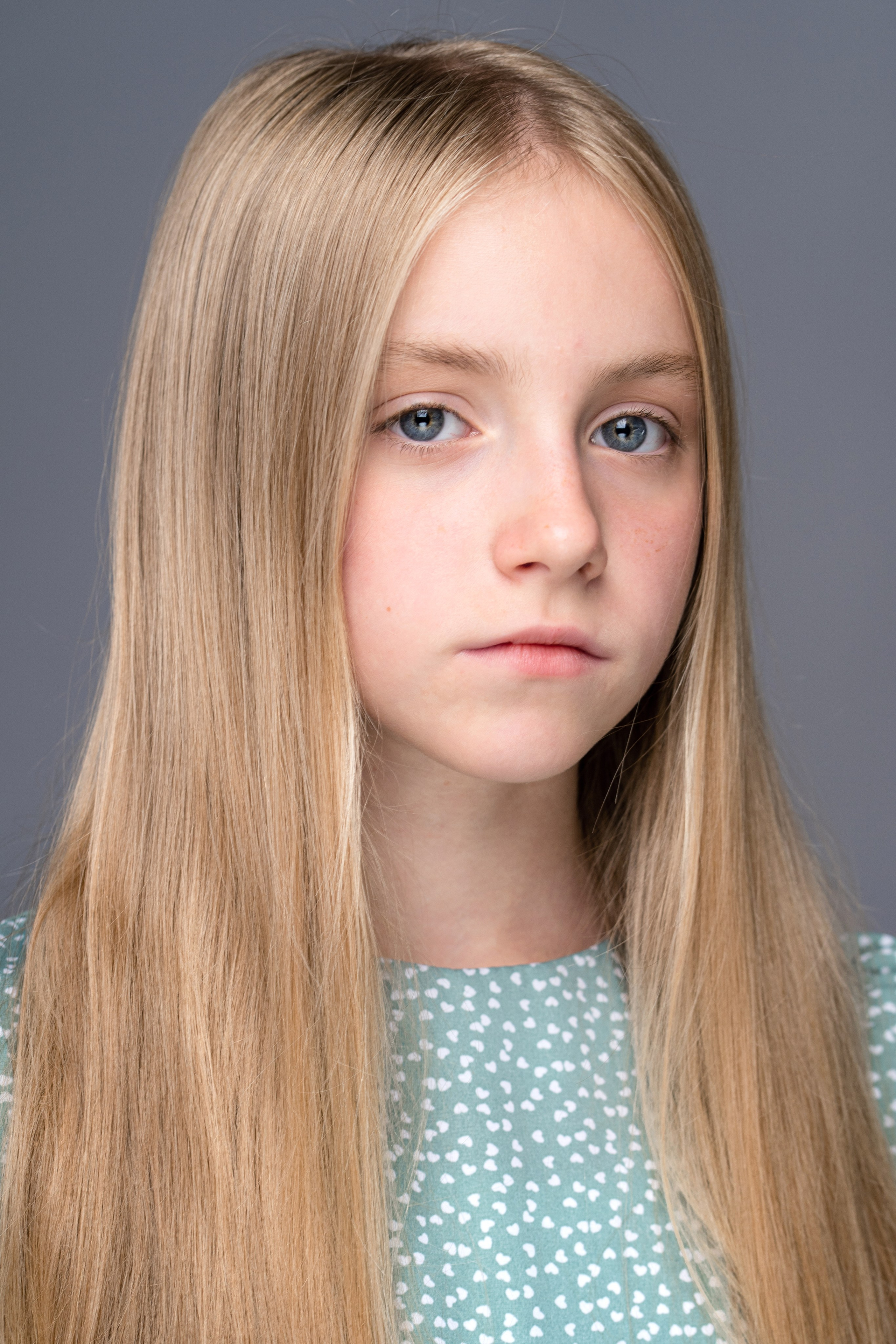 ЛИЗА. Портретный фотограф. Актёрское портфолио