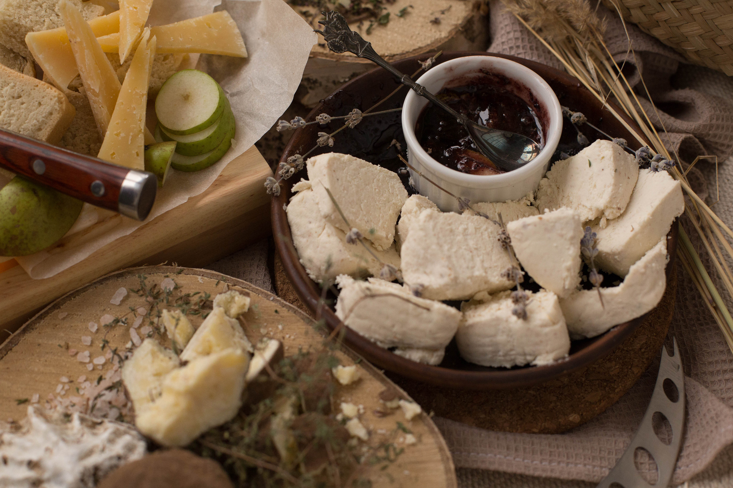 Homemade cheese. Fotograf u Crnoj Gori-porodično fotografisanje sa djecom, lovestory, nekretnine