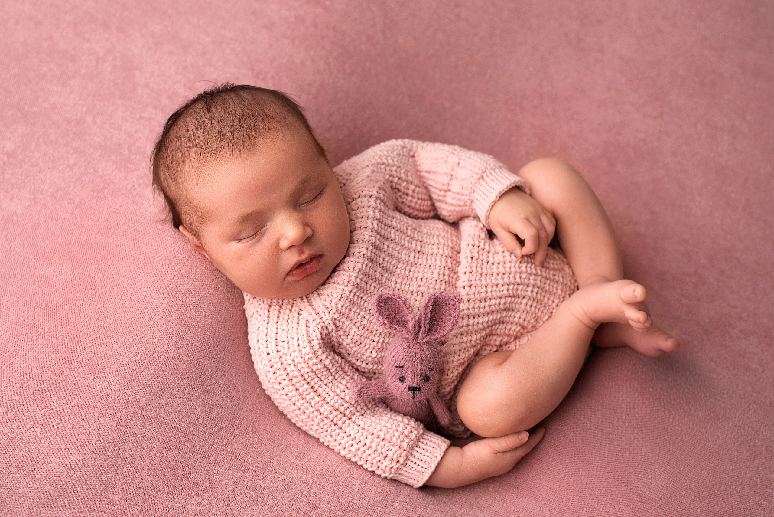 Новорождённые девочки. Детский фотограф новорождённых в Минске Боровик Екатерина