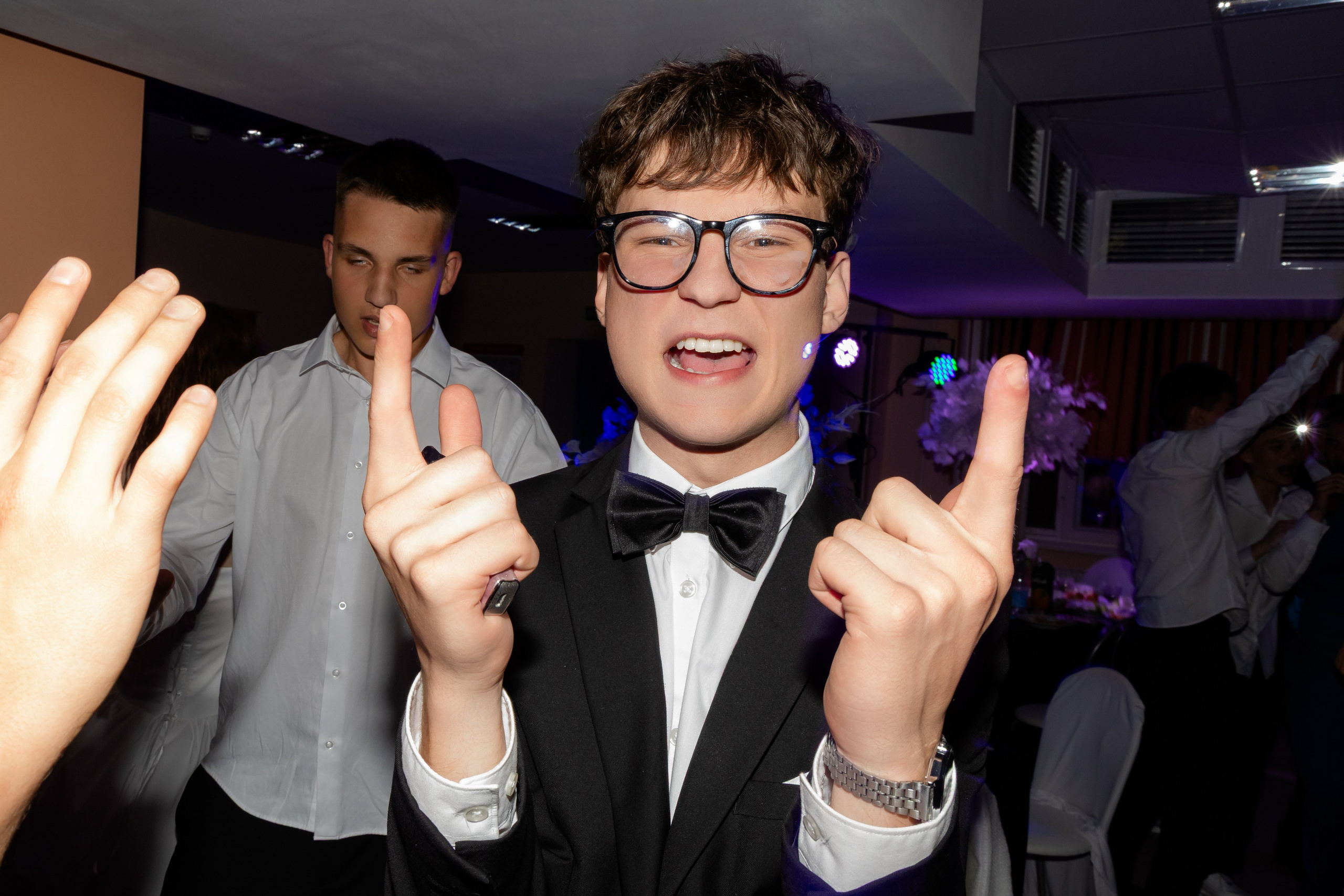 Школьный выпускной 2025 год в Минске, Беларуси. Свадебный фотограф в Минске/Беларуси Сергей Спиридонов