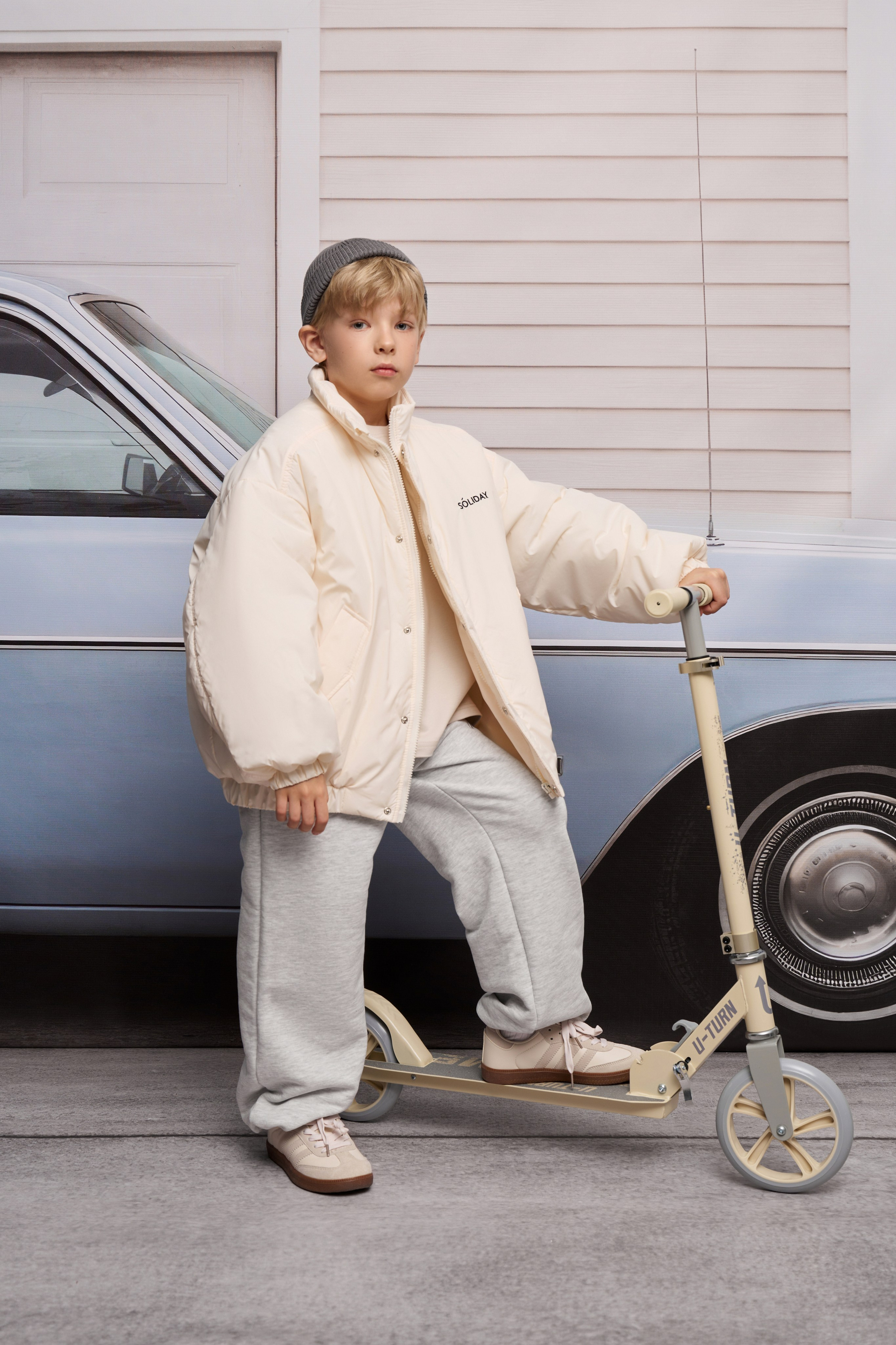 RETRO CAR. Creative Fashion Photographer & Art Director