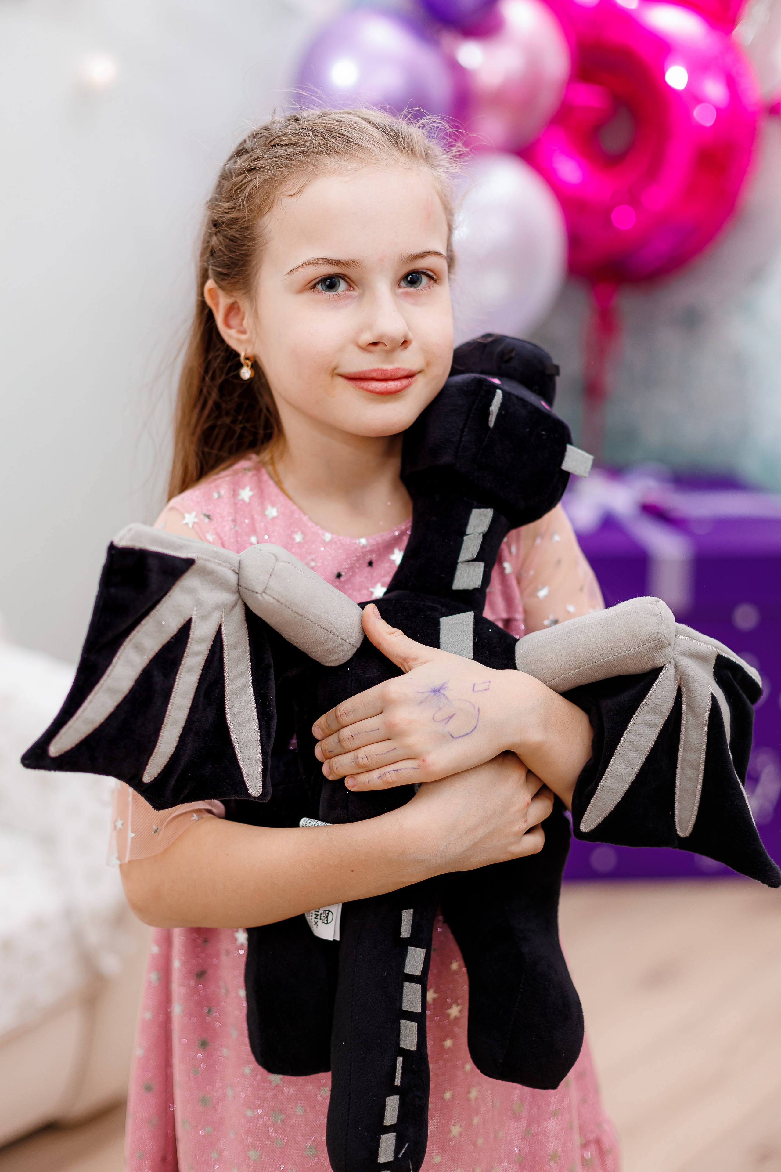 День рождения Вики. Съёмка дома. Семейный и детский фотограф Комина Елена, Власиха, Одинцово