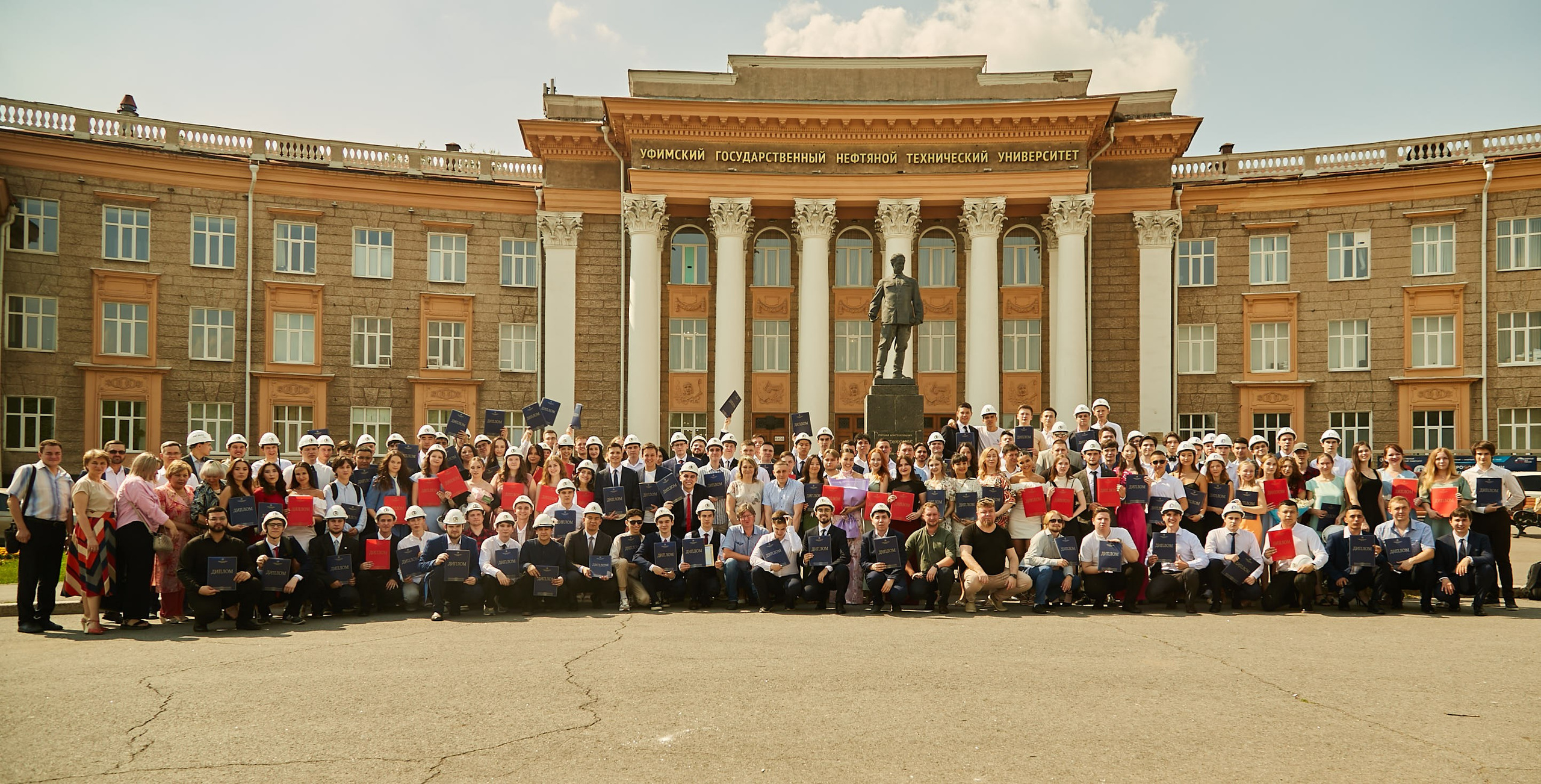 Больше, чем нефтяной, больше, чем университет. УГНТУ — Ведущий нефтегазовый вуз России
