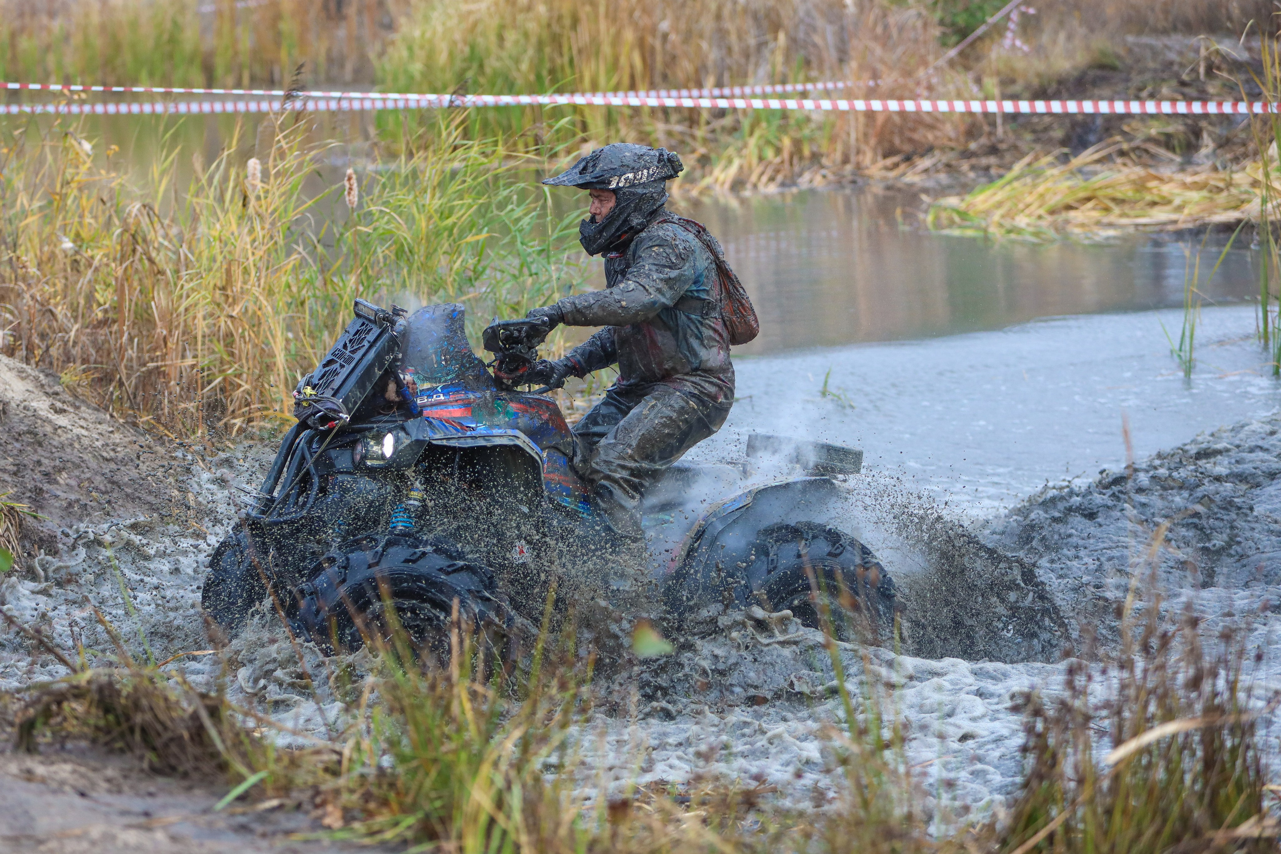 Гонки на квадроциклах Грязевое кольцо. Спортивный фотограф в Самаре