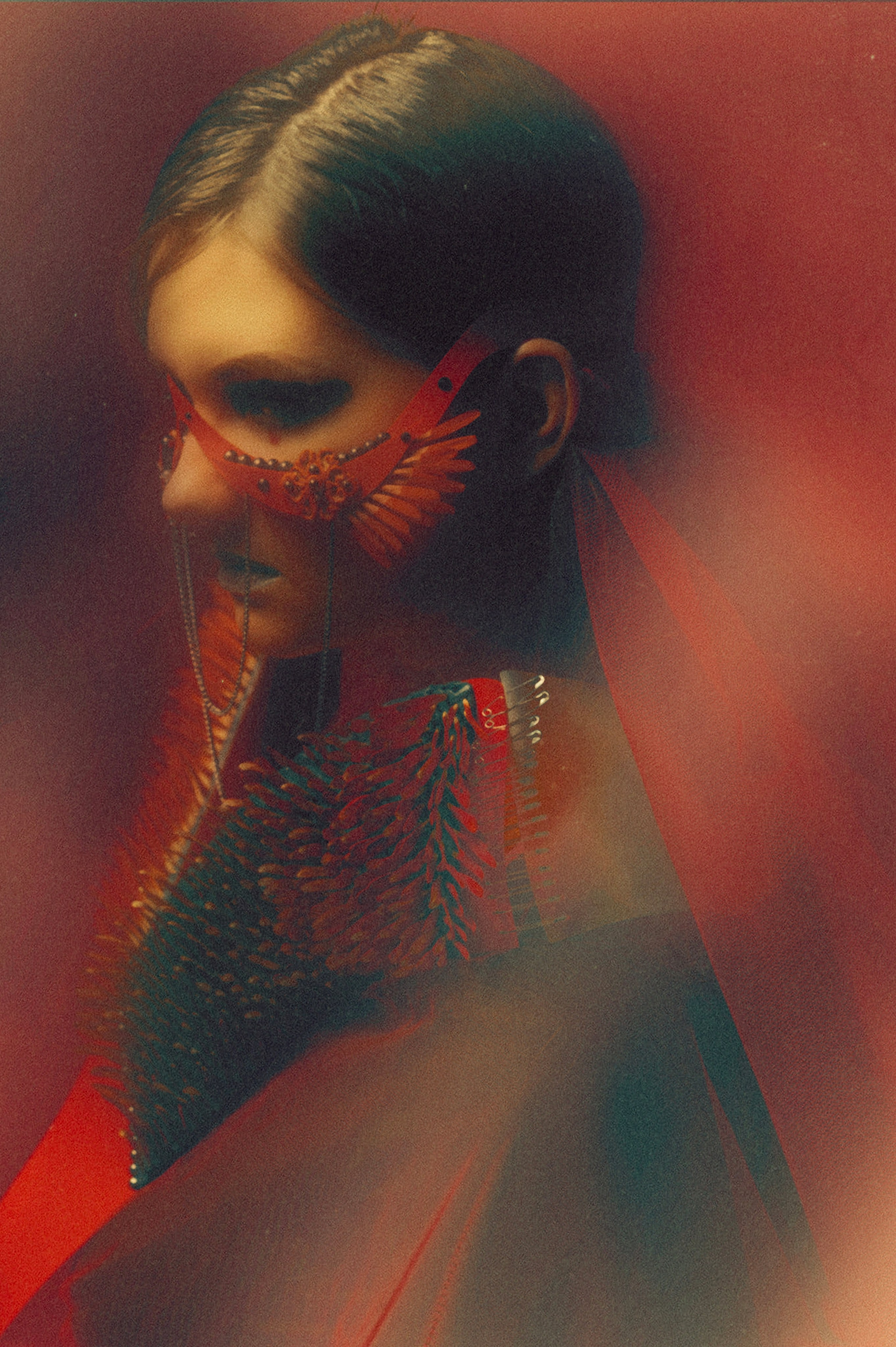 Red ASH. Дарья Володина — арт и fashion фотограф в Москве | рекламные и ювелирные съемки