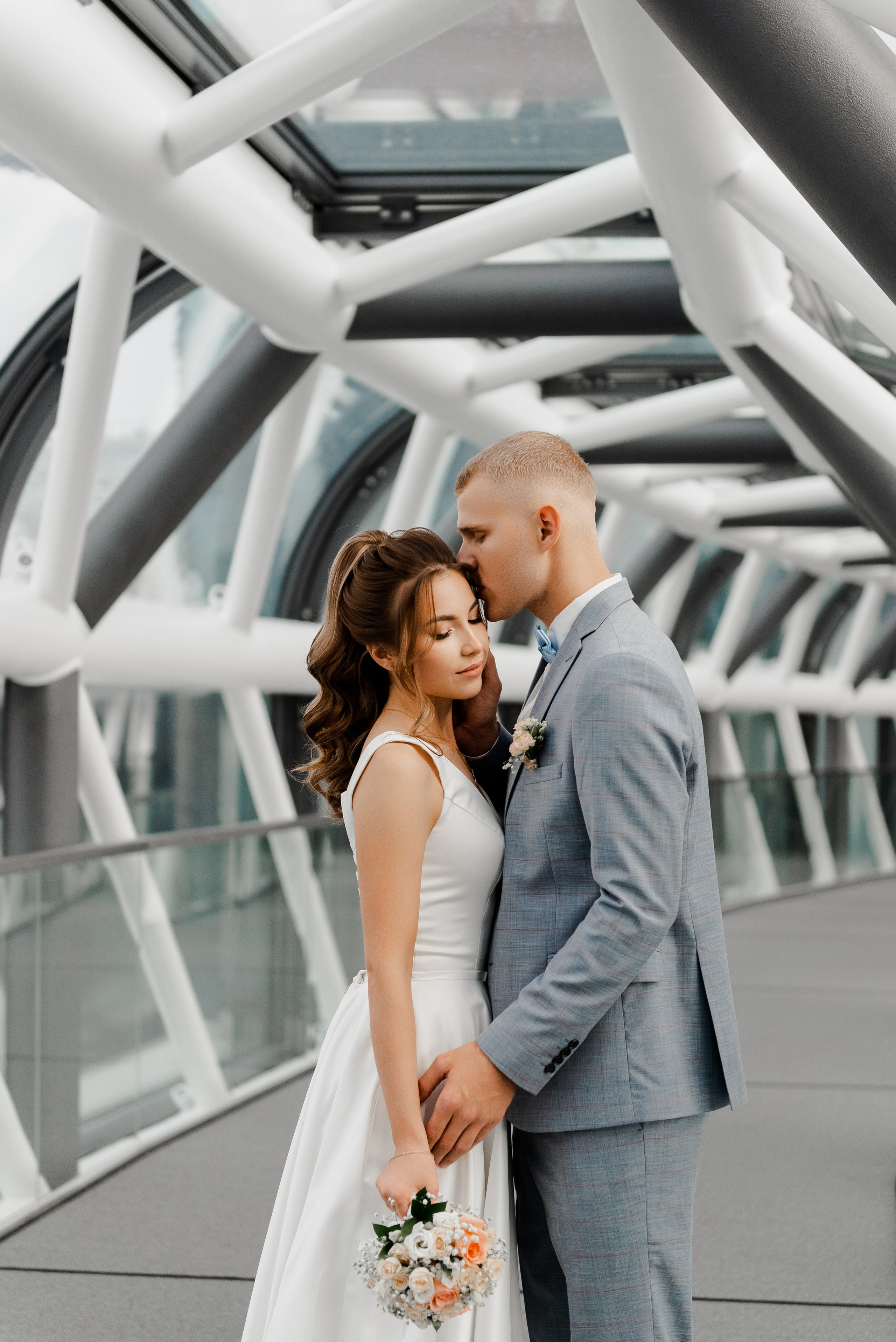 Свадебный фотограф в Екатеринбурге. Свадебная фотосъемка. Свадебный фотограф в Екатеринбурге