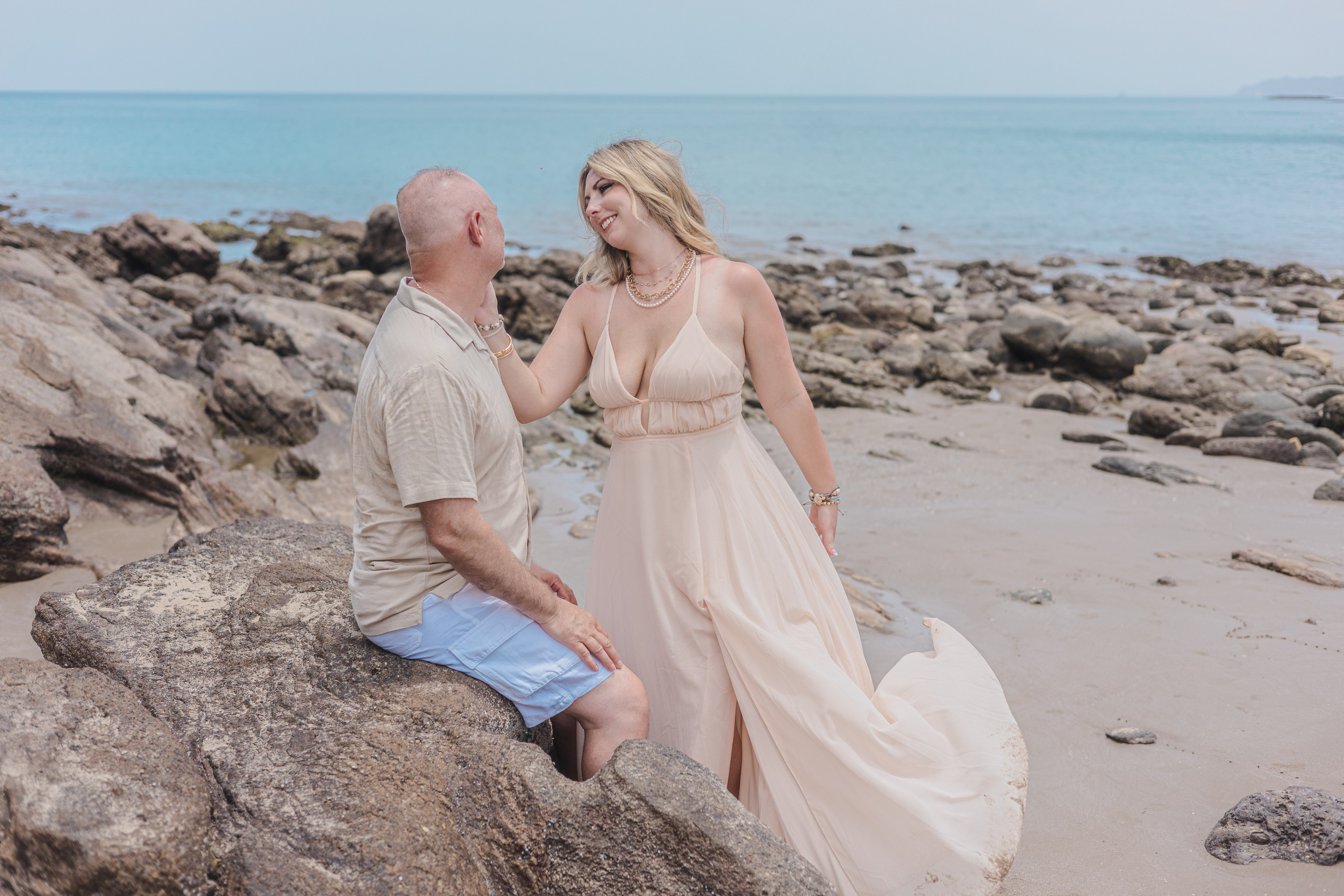 Jerry& Whitney sun and ocean. Family, portrait, content photo in Costa Rica Evgeniya Besprozvannykh