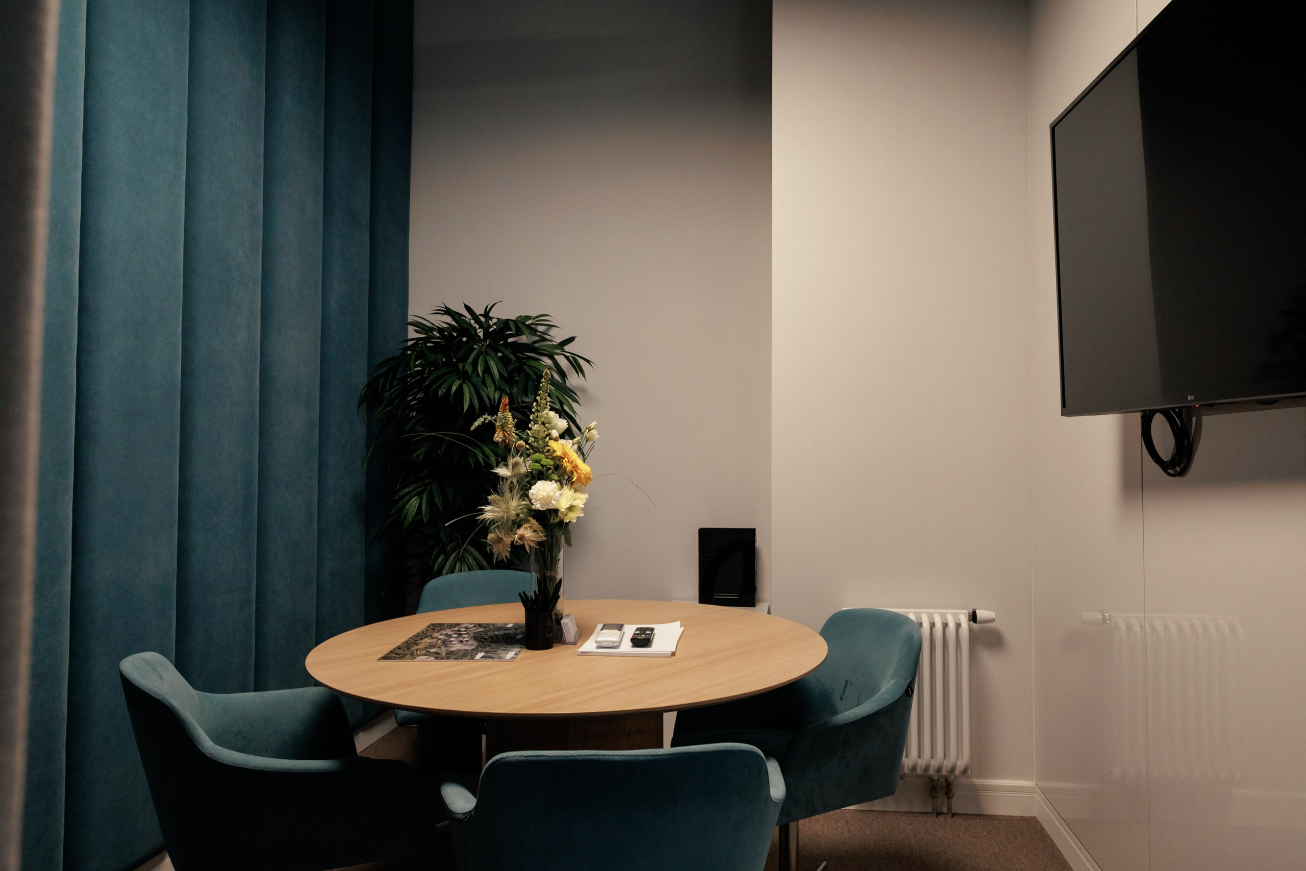 Офис продаж. Агентство по фото и видео съемке