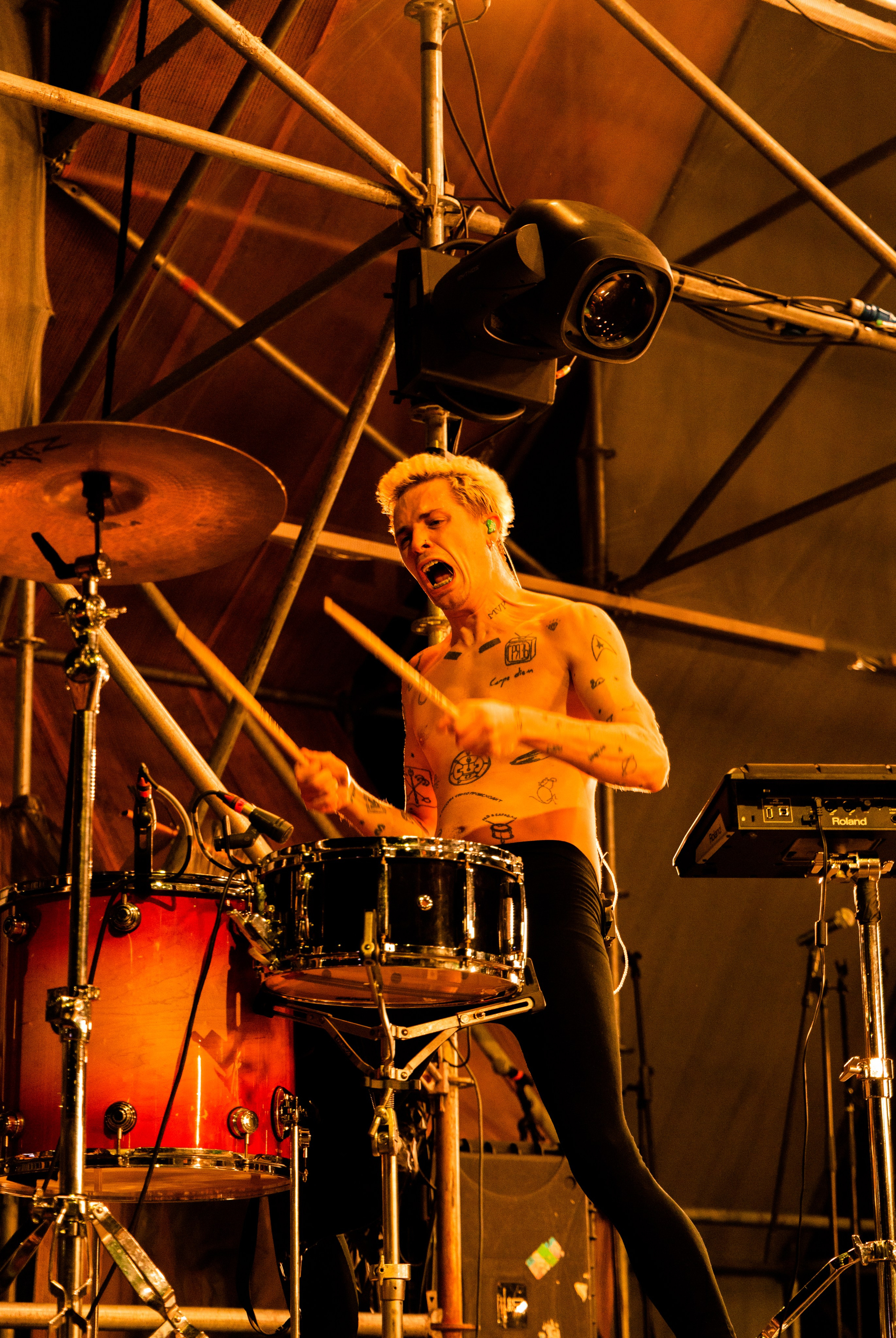 SHORTPARIS. «ПЛАНЕТА К-30». RUSLAN ROZANOV