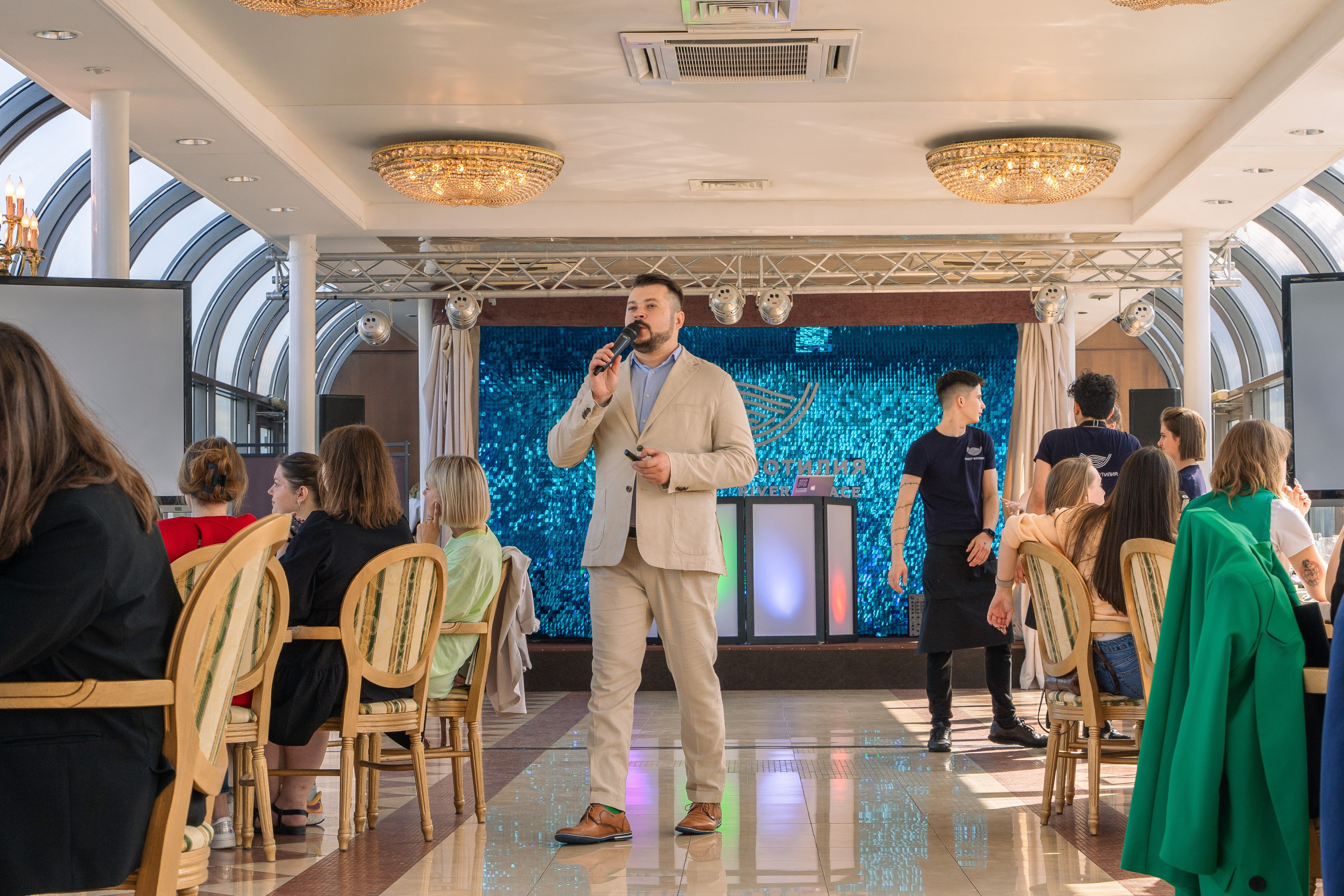 Квиз для Авито. Главная